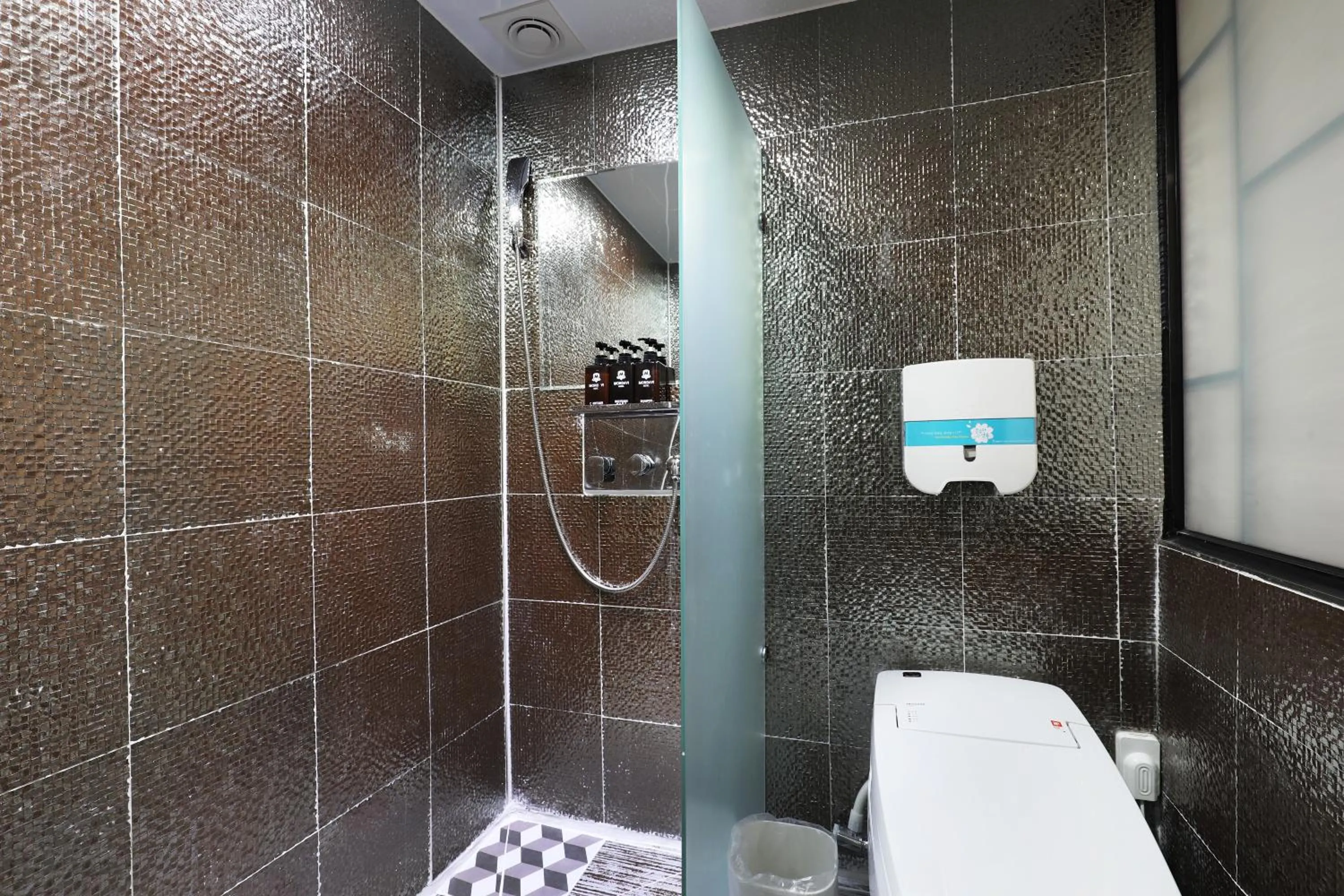 Bathroom in Hotel Mondavi