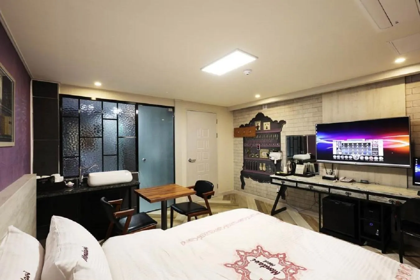 Bed in Hotel Mondavi