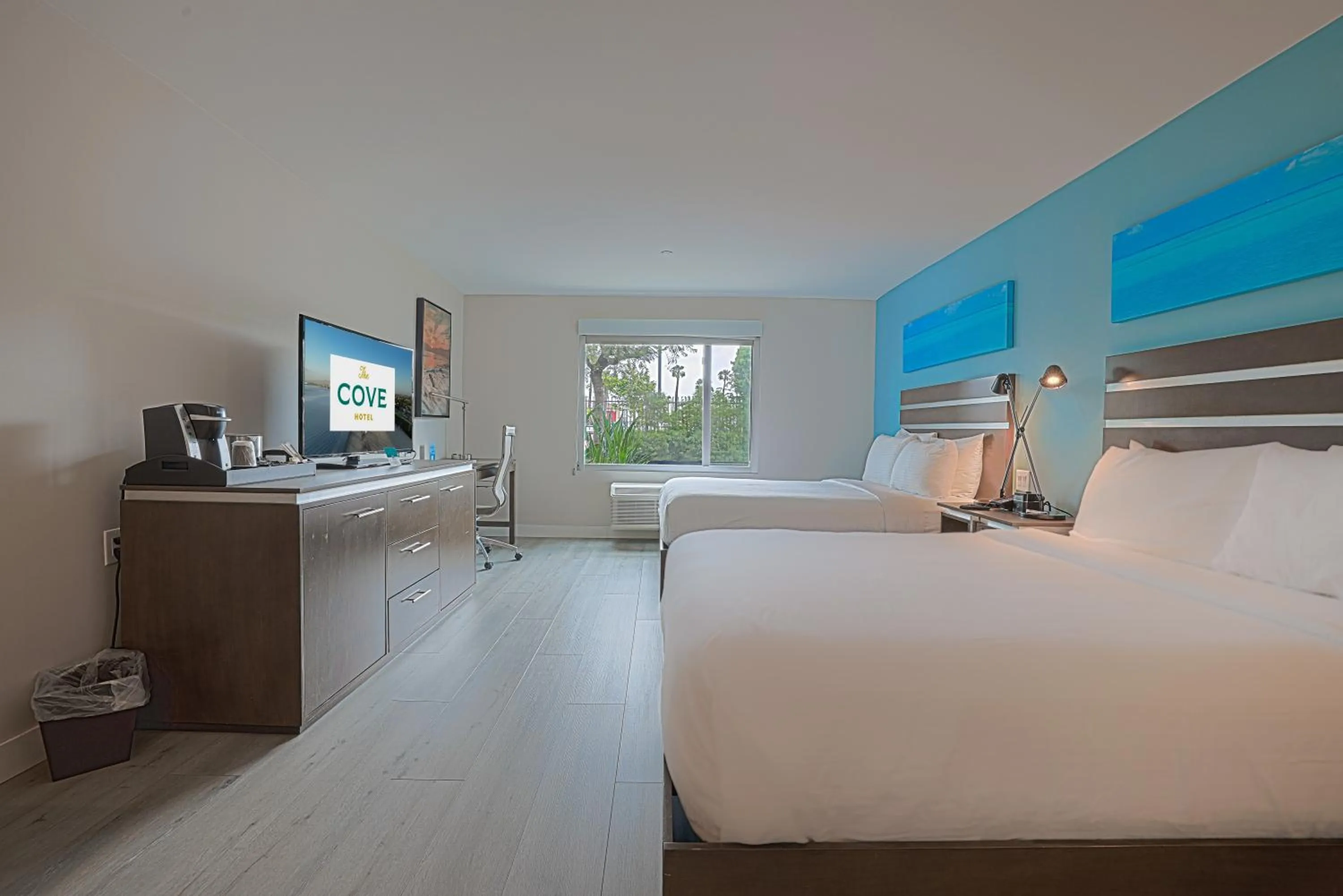 Bed in The Cove Hotel