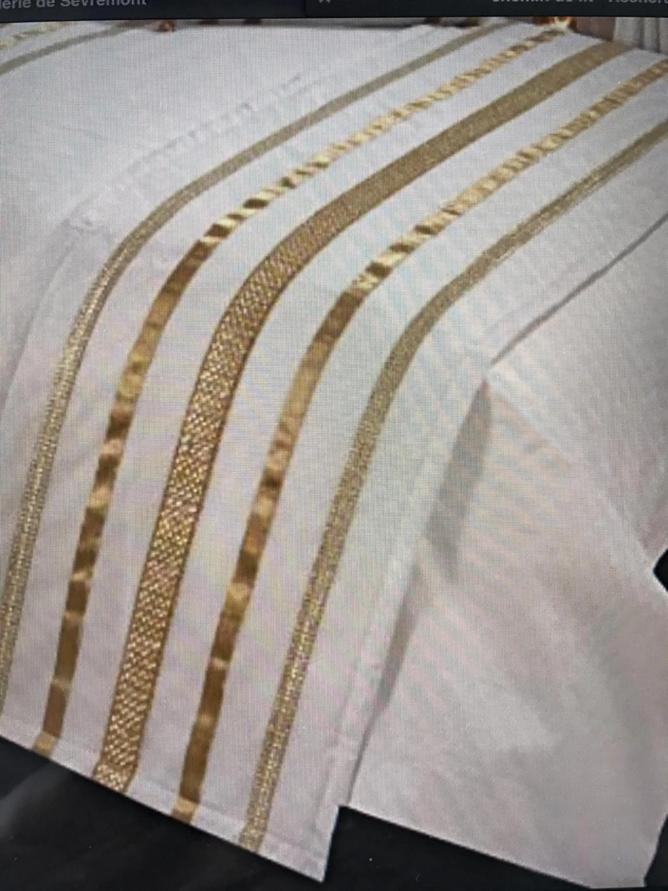 Bed in L'hostellerie de Sèvremont