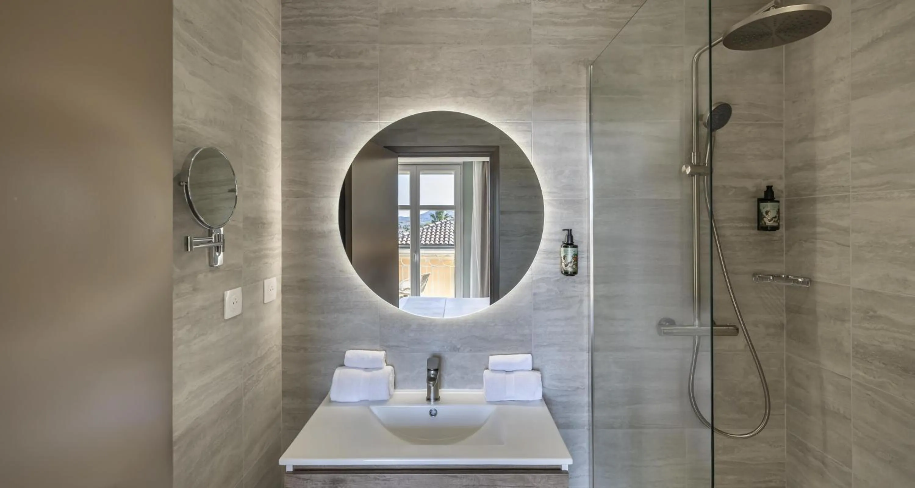 Bathroom in Best Western Plus Sanary