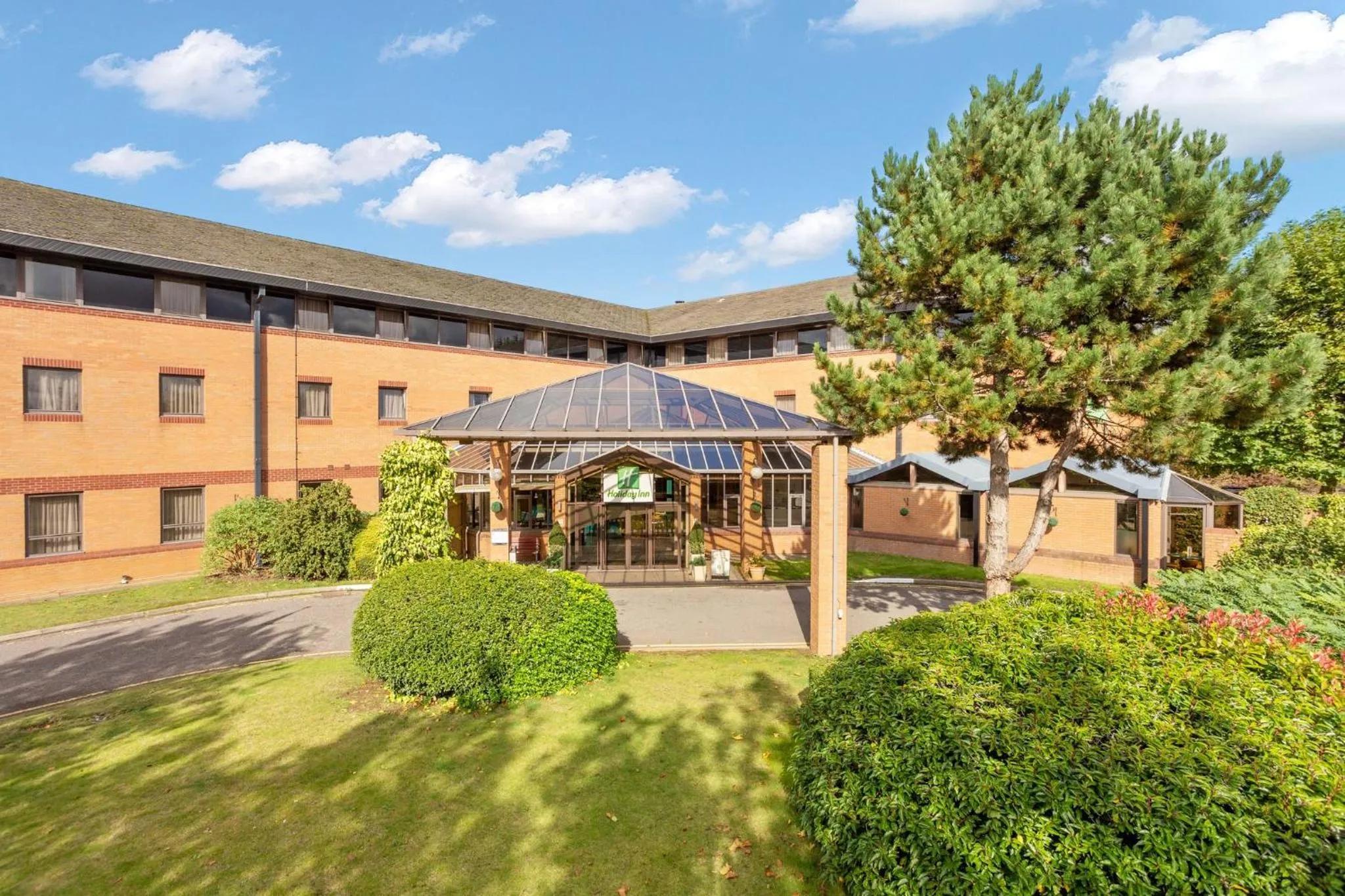 Property building in Holiday Inn Leamington Spa - Warwick by IHG