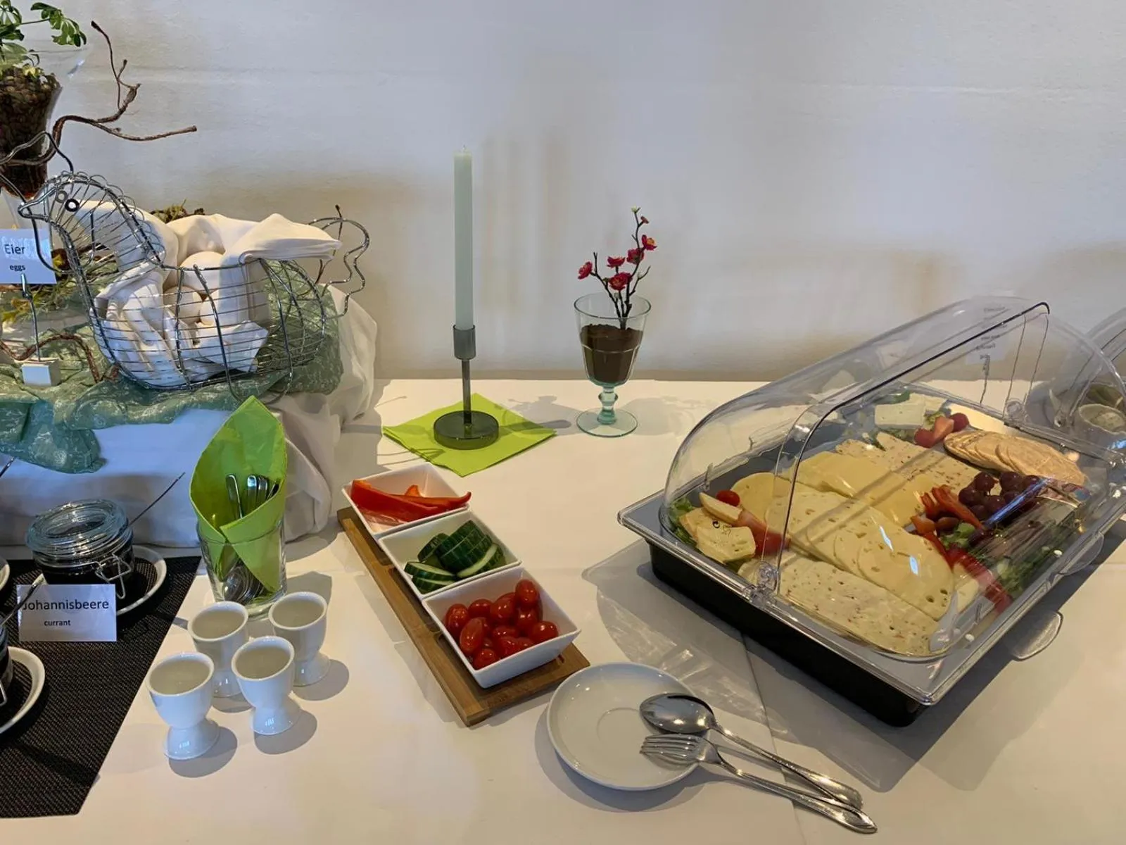 Food and drinks in Hotel Hennesburg