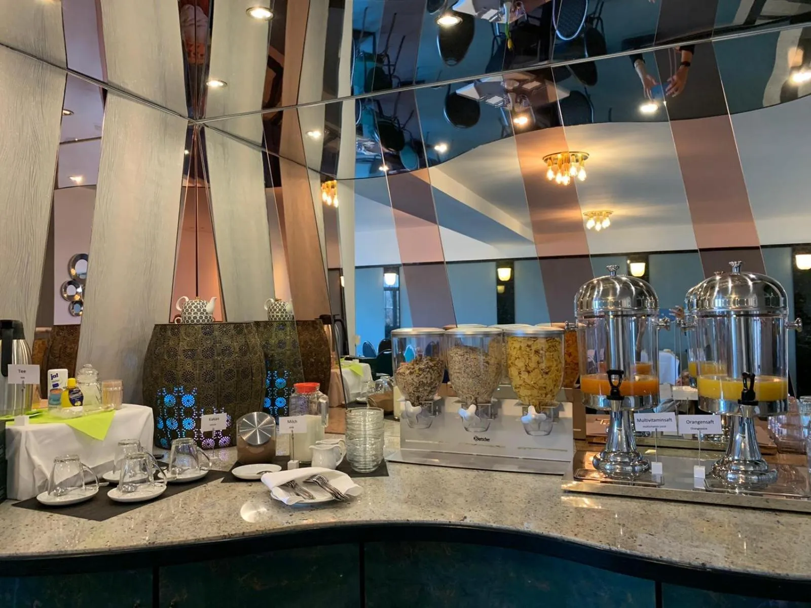 Restaurant/places to eat in Hotel Hennesburg