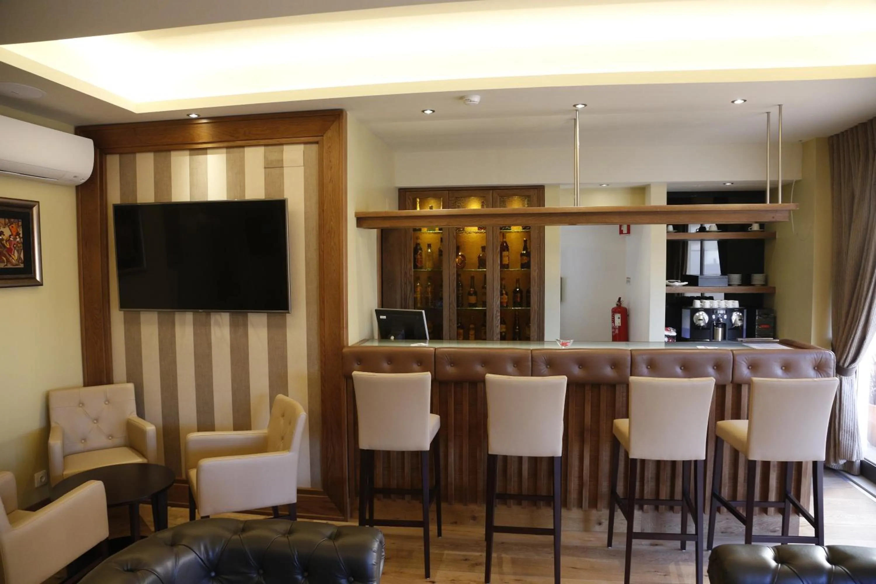 Lounge or bar in Hotel Ponte Sor