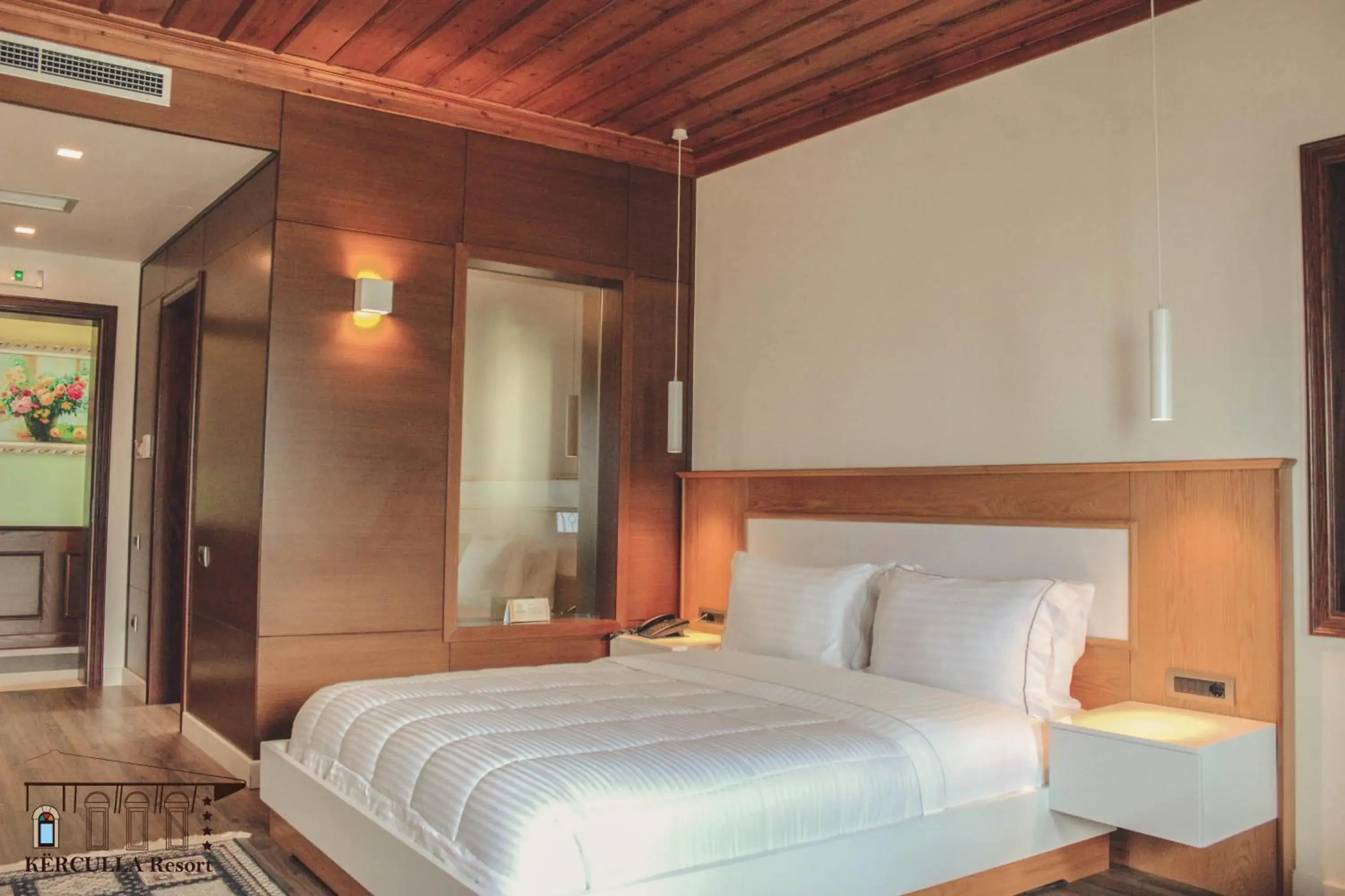 Deluxe Double Room with Balcony in KERCULLA Resort Deluxe Double Room with Balcony in KERCULLA Resort