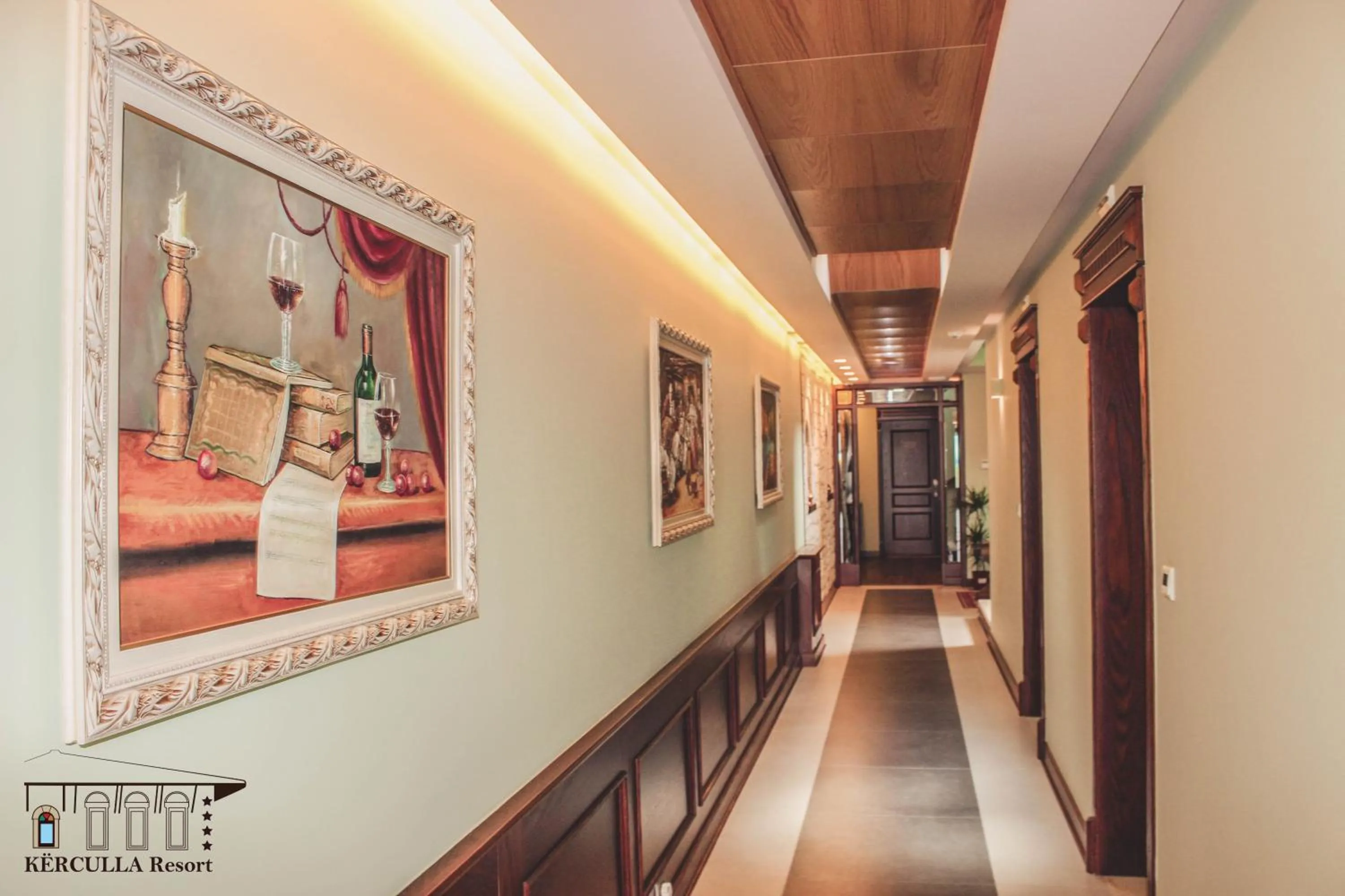 Facade/entrance, Bed in KERCULLA Resort