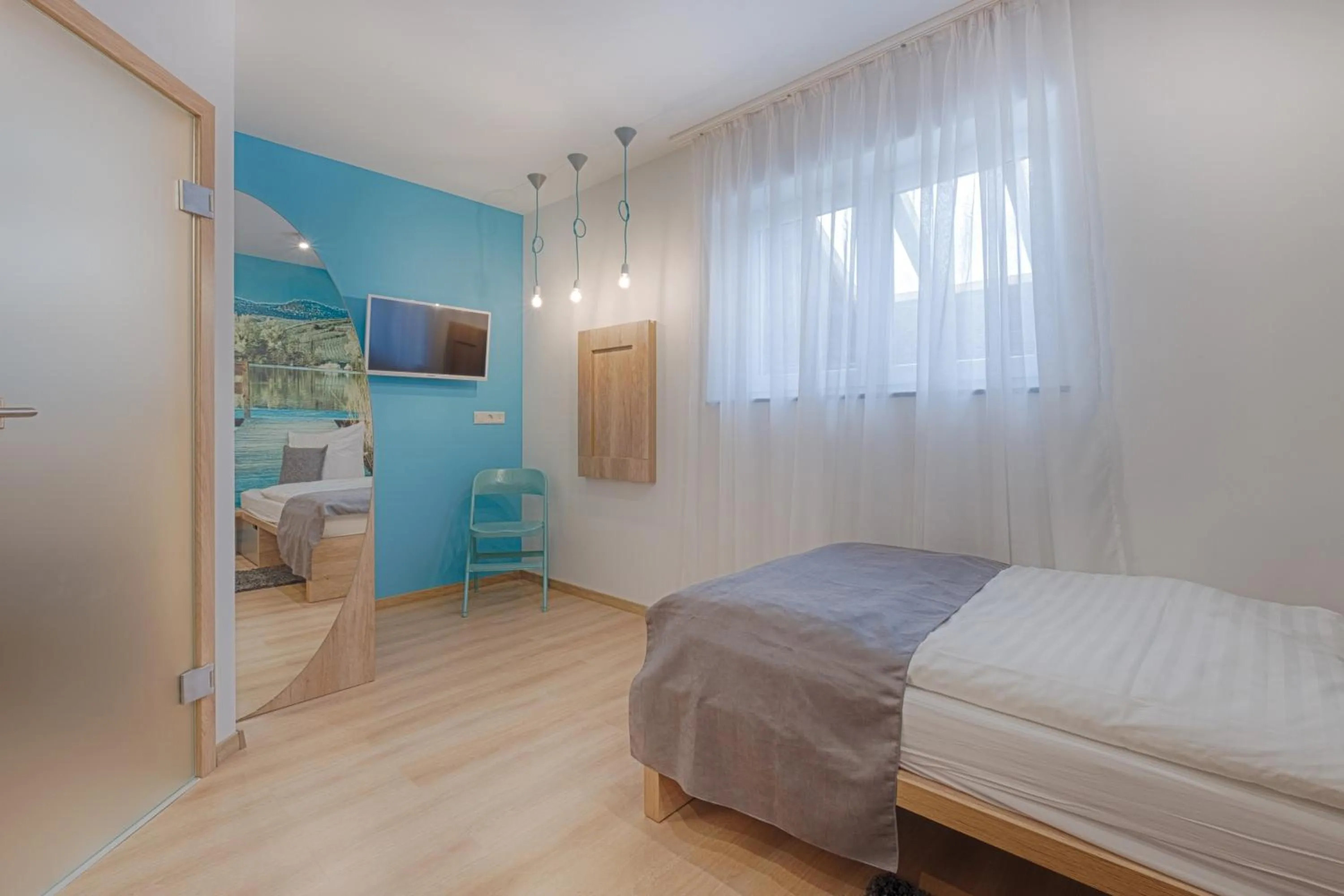 Photo of the whole room, Bed in Pension Breitenauer See