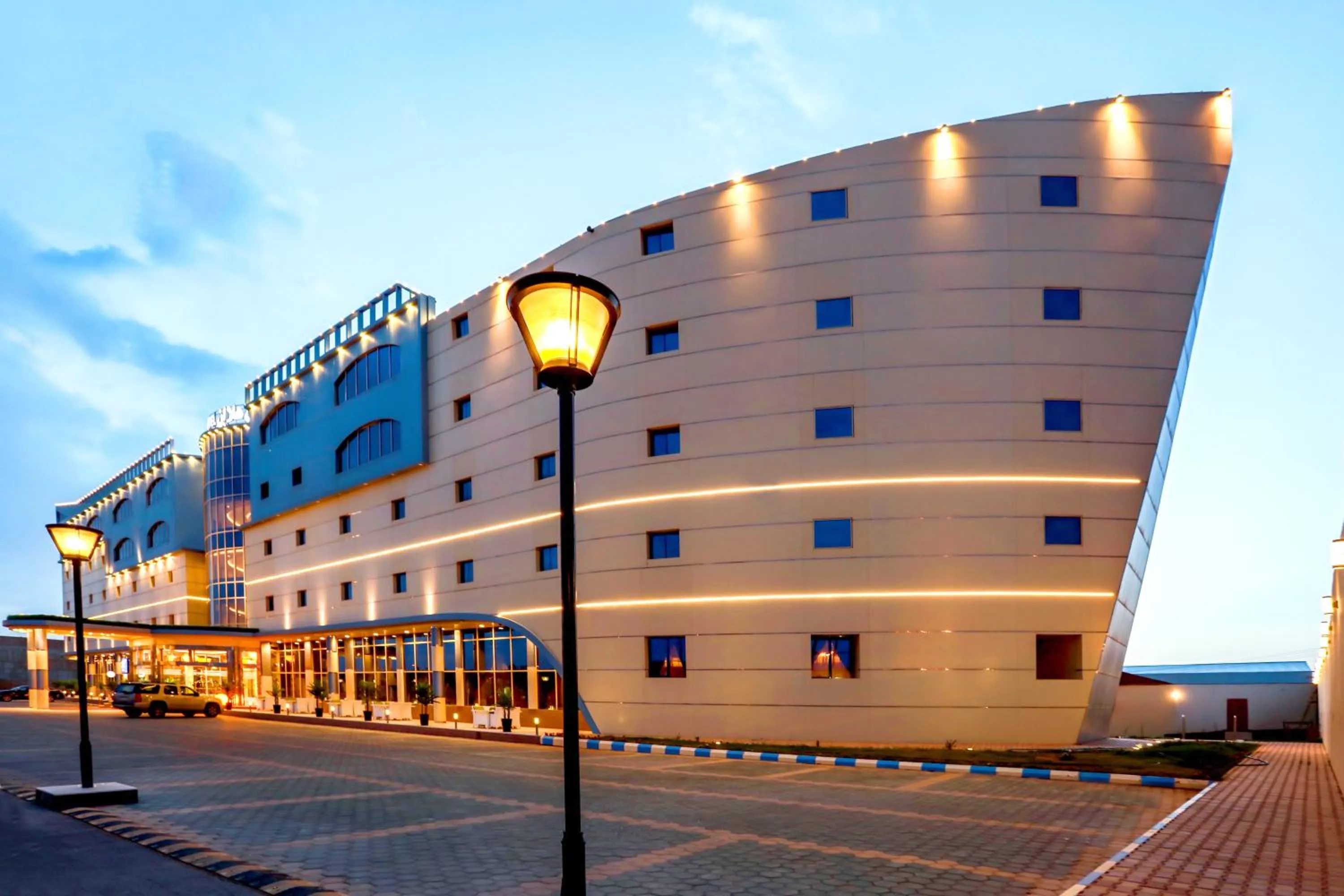 Facade/entrance in فندق هلا ان