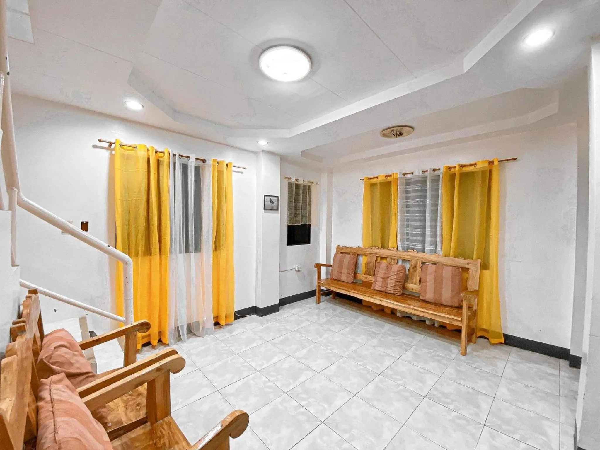 Living room in Luna Oslob Travellers Inn