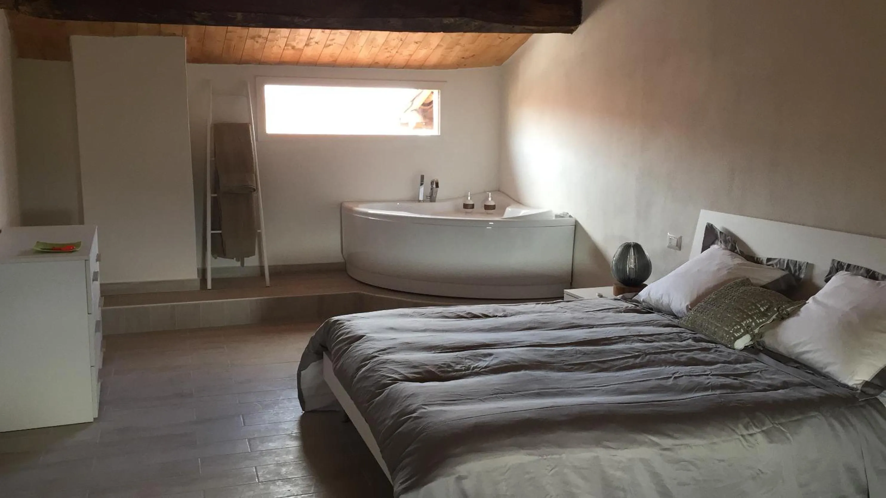 Photo of the whole room, Bed in Casa La Preziosa