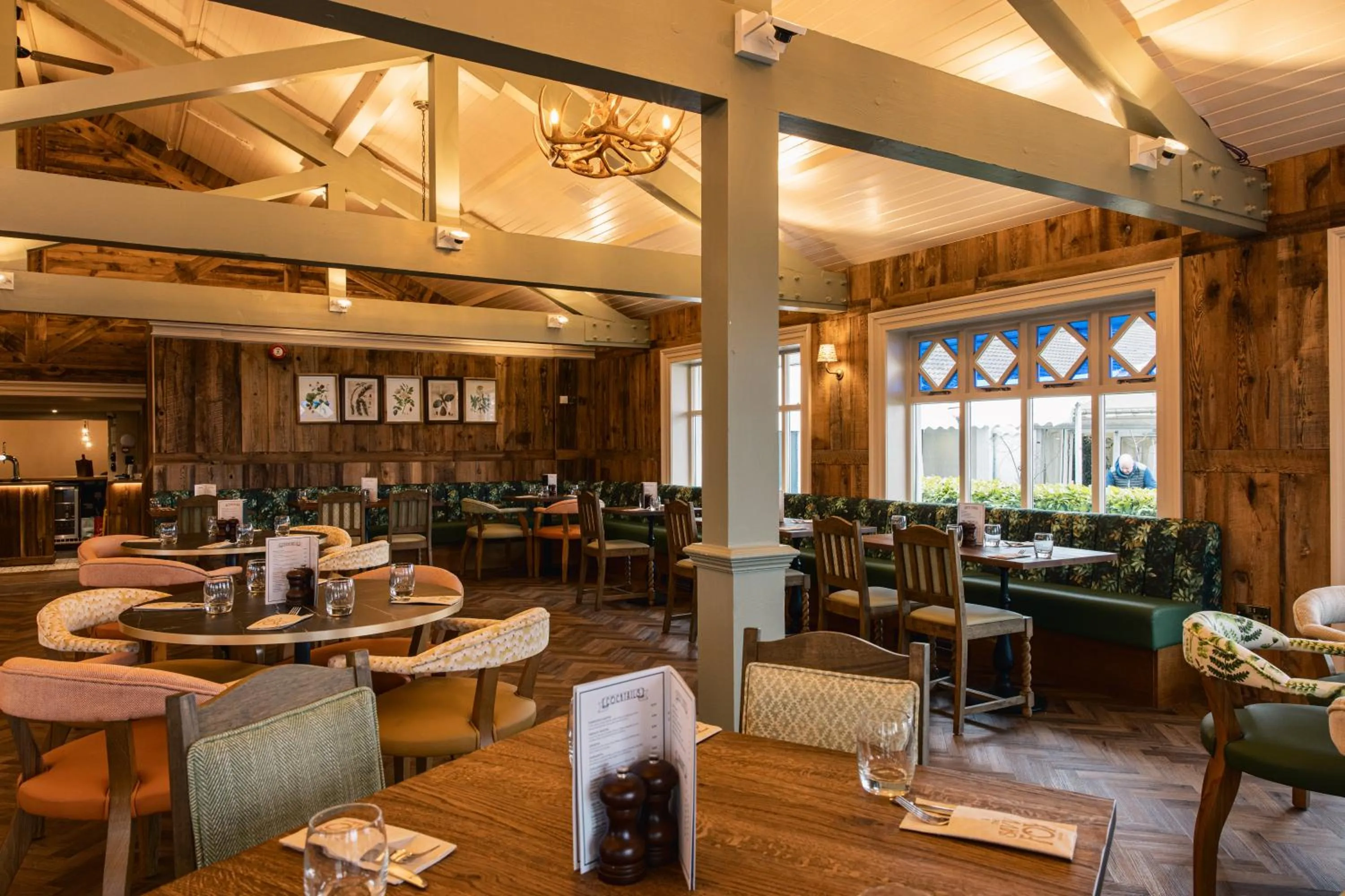 Restaurant/places to eat in Hotel Wrexham