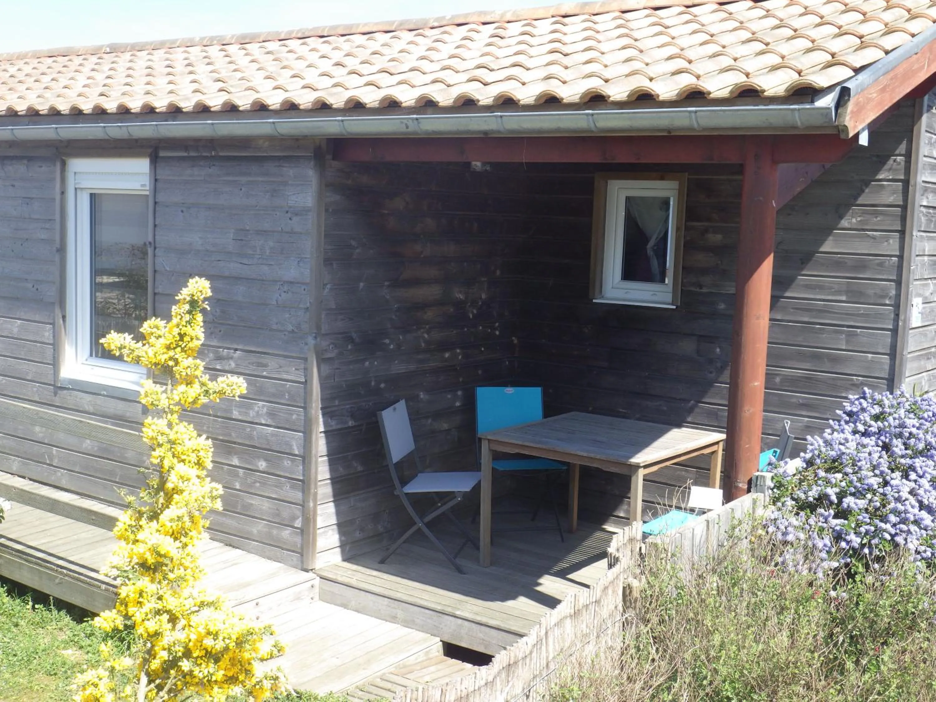 Patio in beau t2 tharon