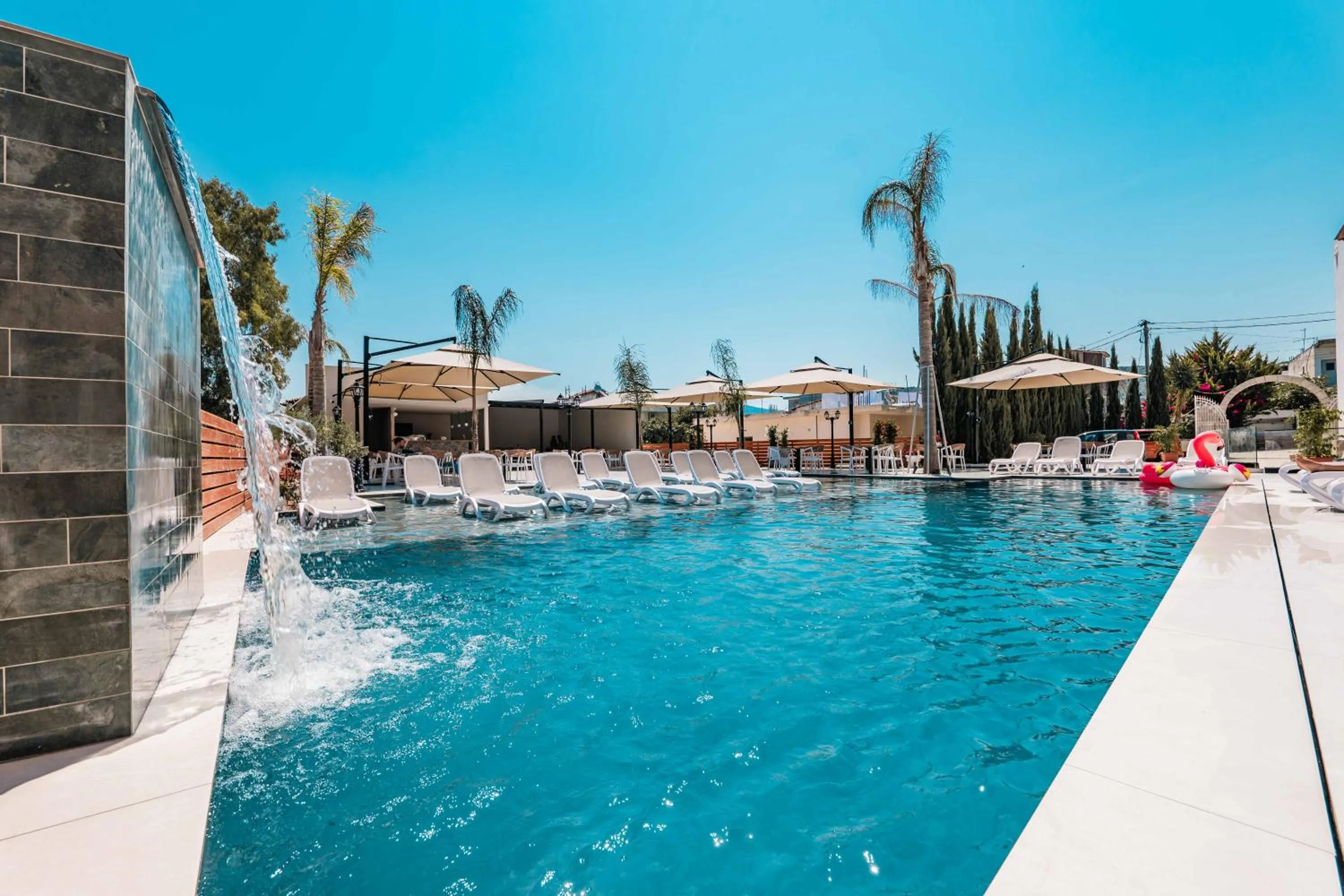 Central Park Premium Hotel