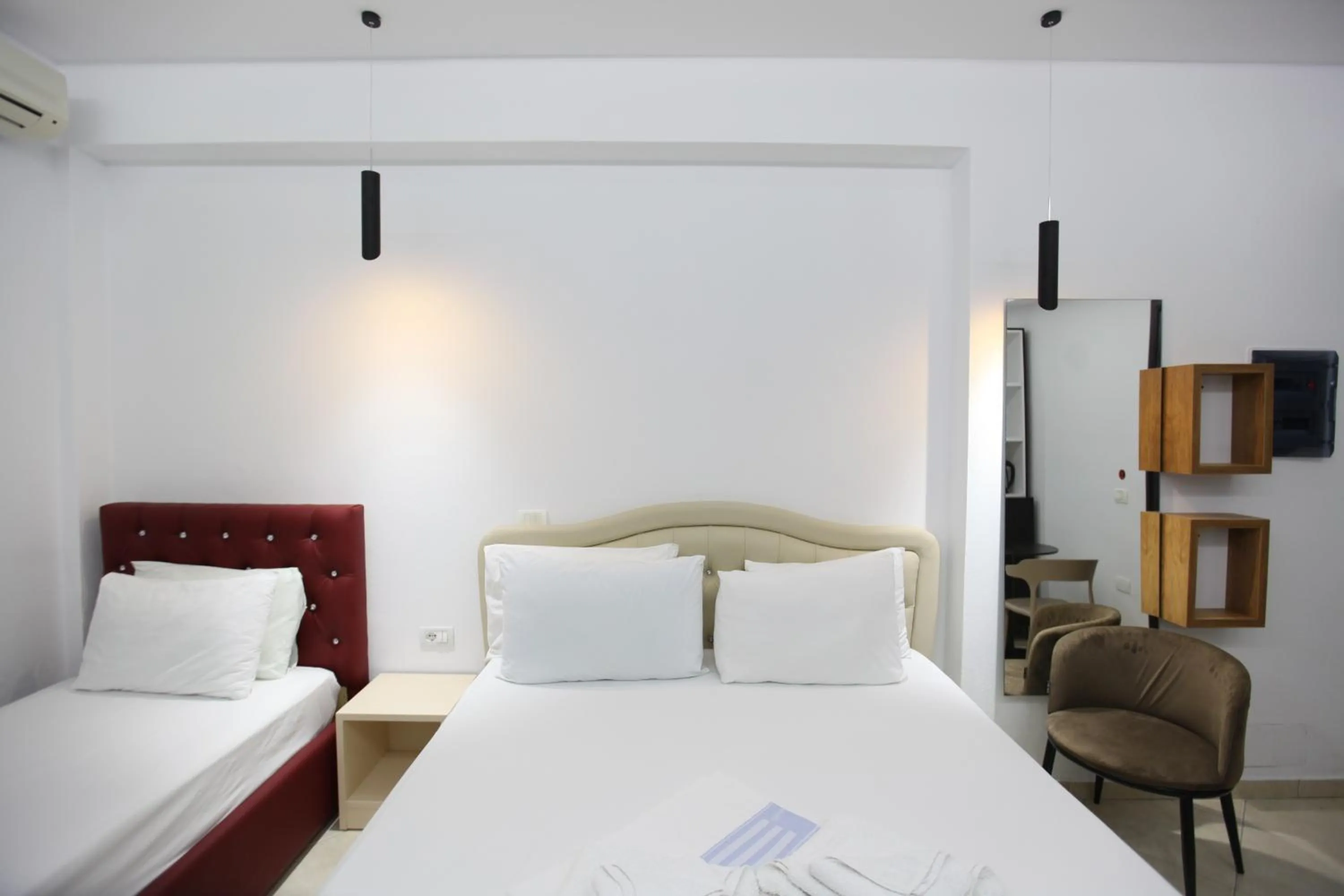 Bed in Ksamil Central Park Hotel