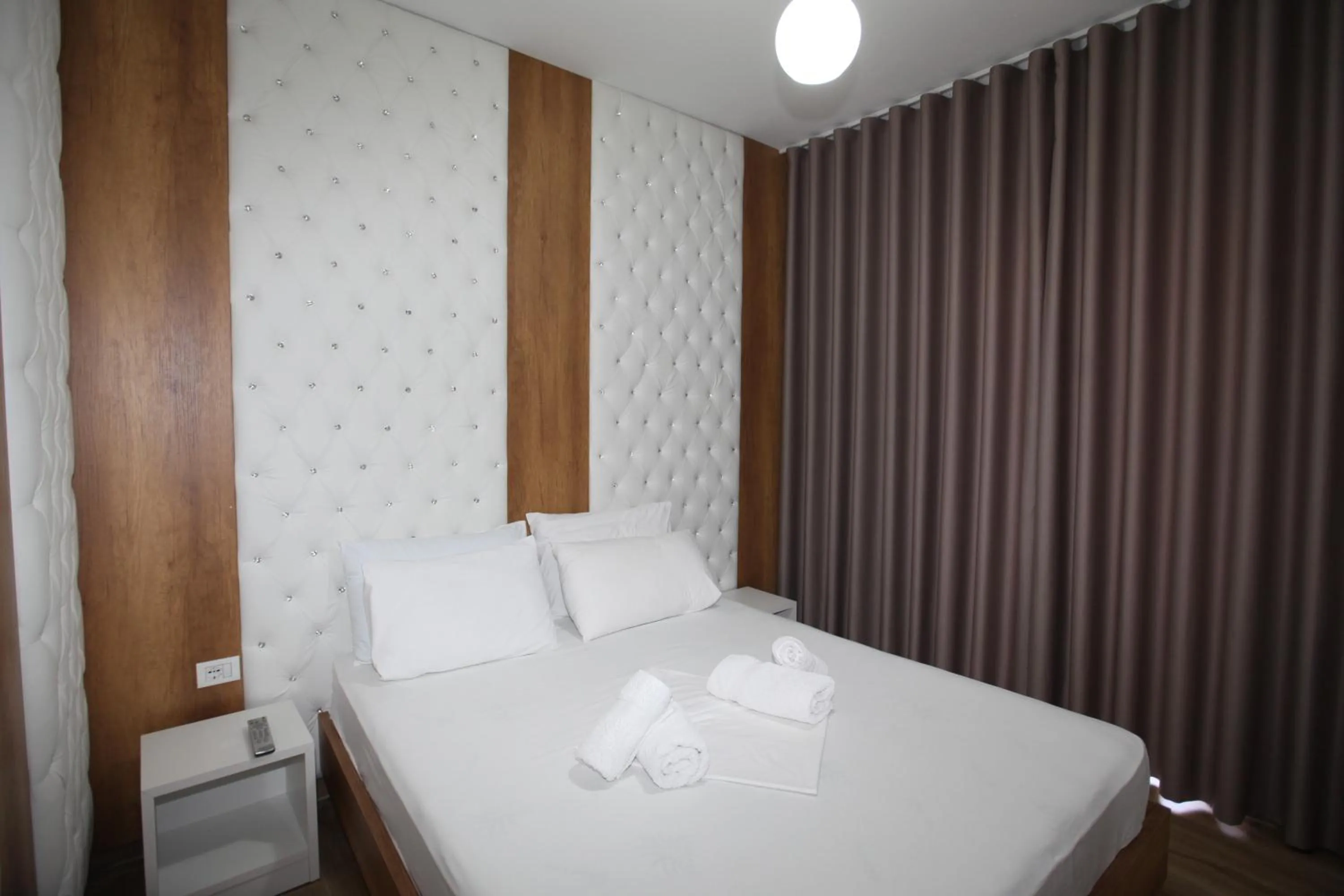 Bedroom, Bed in Ksamil Central Park Hotel