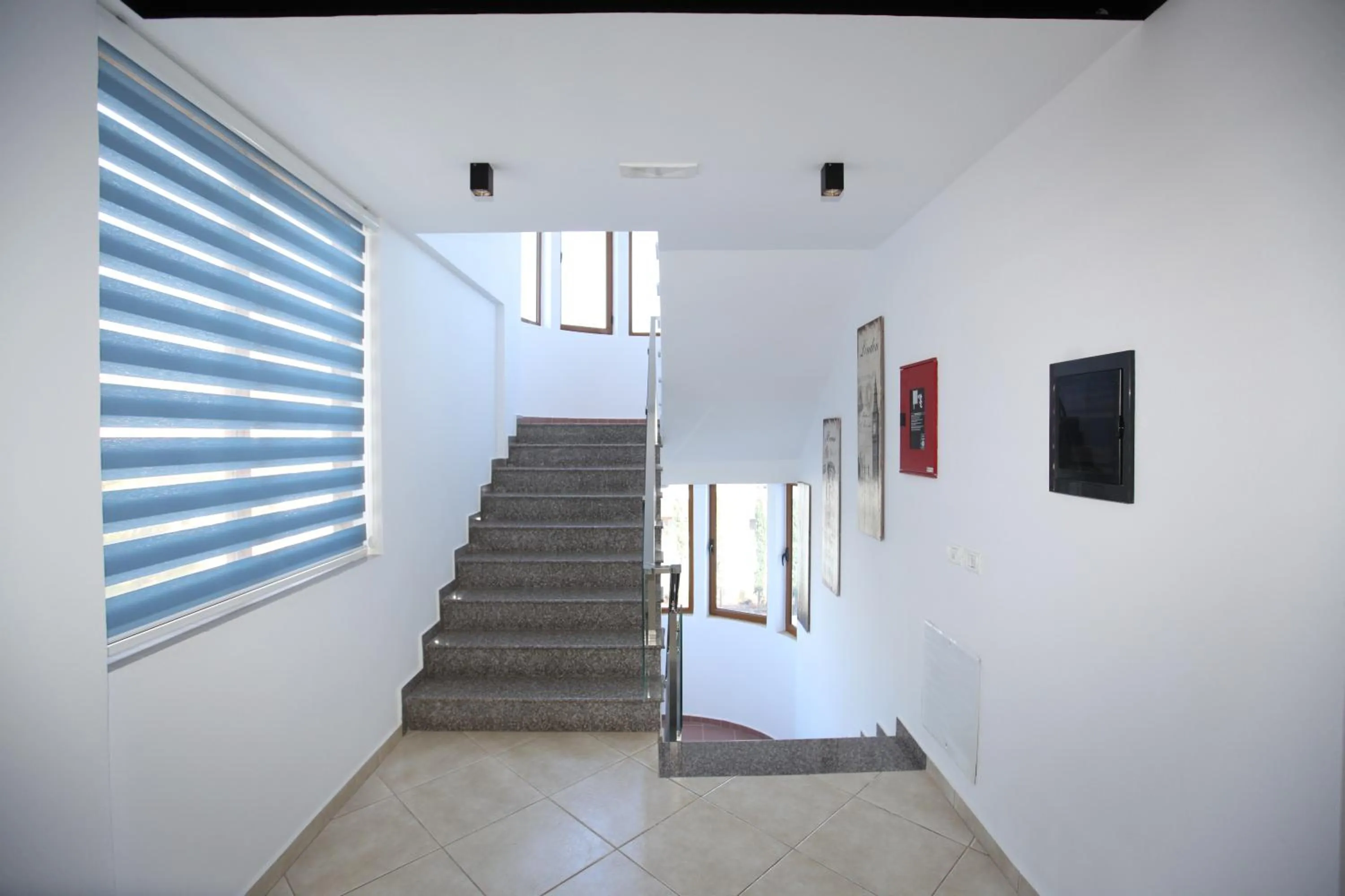 Property building in Ksamil Central Park Hotel