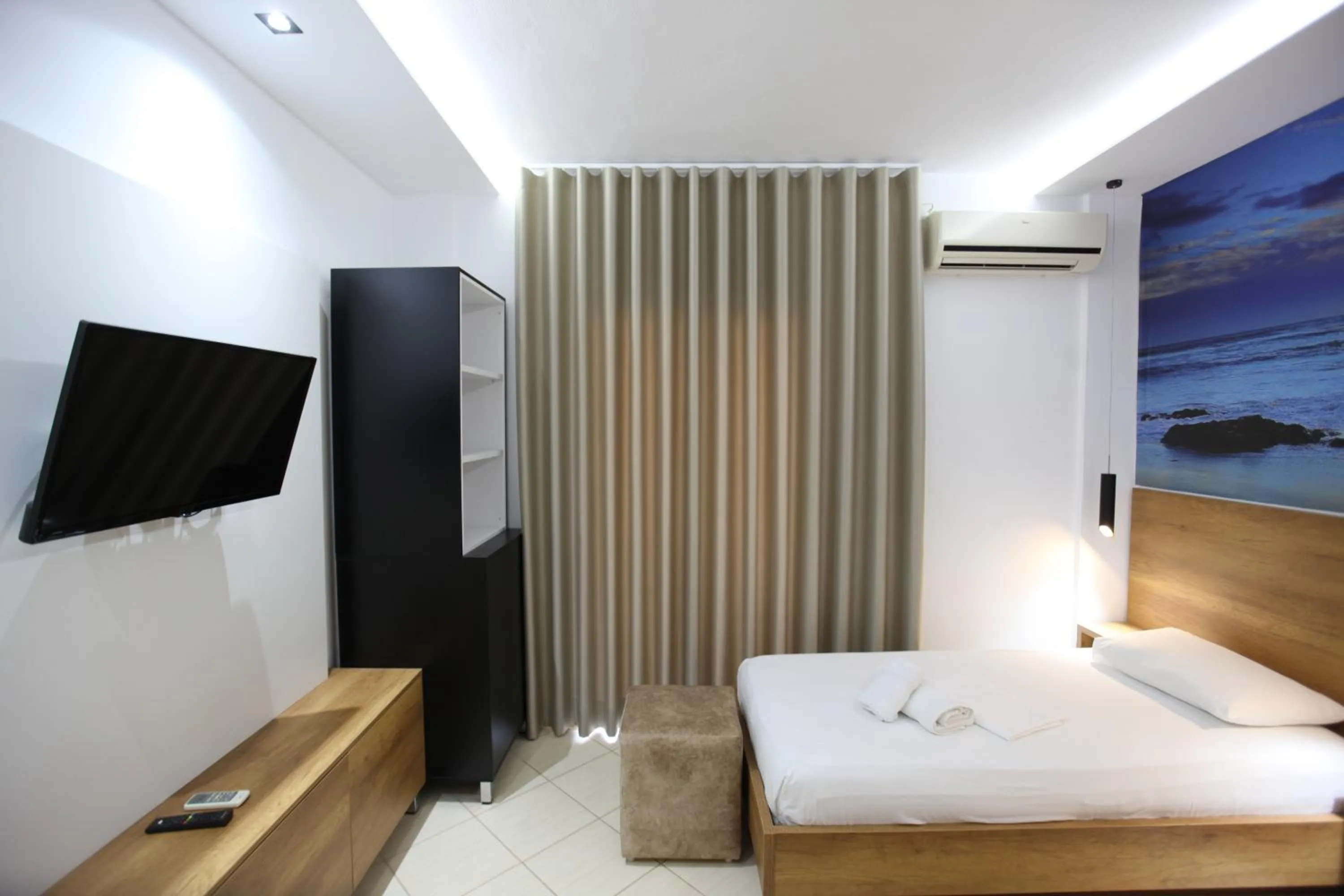 Photo of the whole room, Bed in Ksamil Central Park Hotel