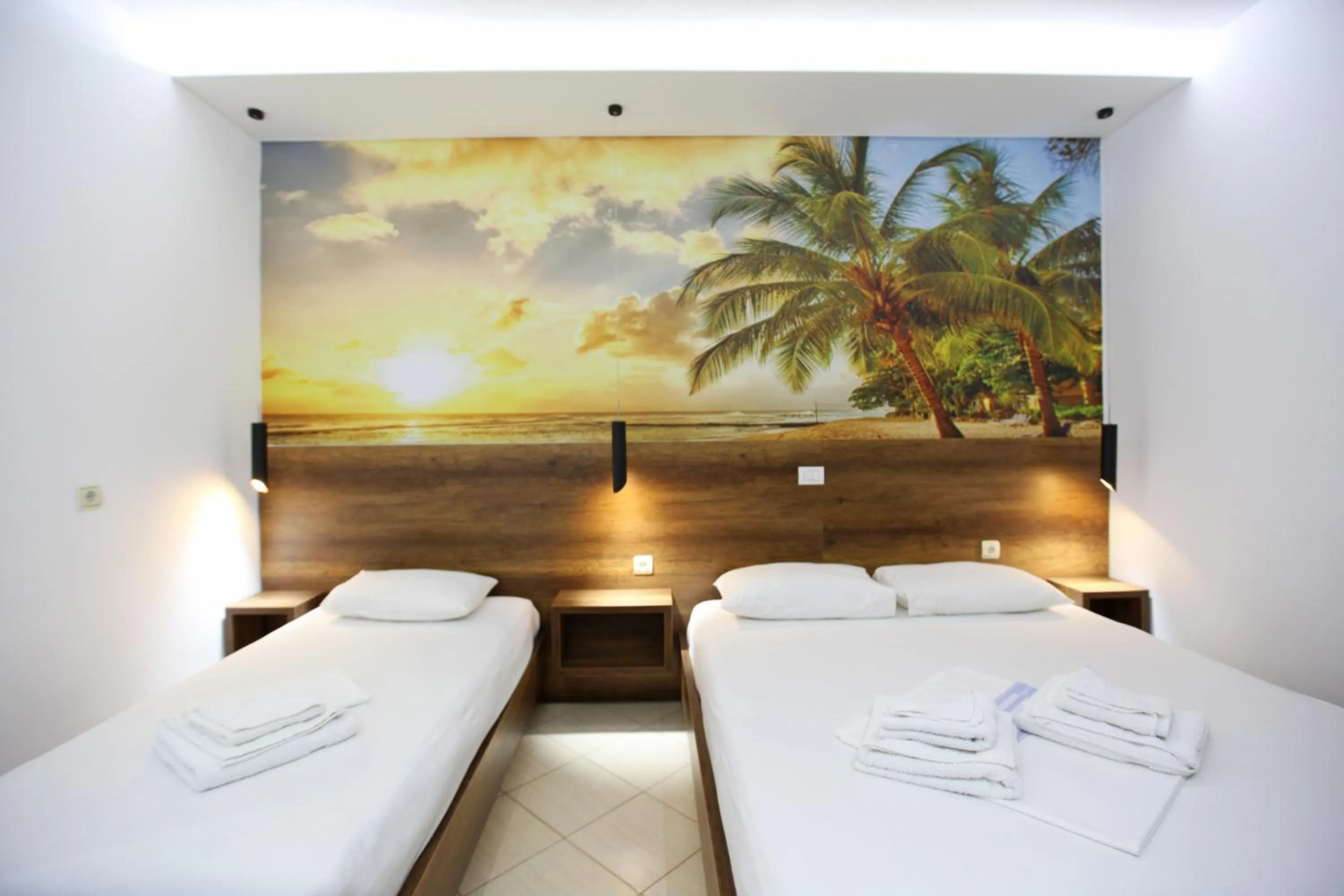 Bed in Ksamil Central Park Hotel