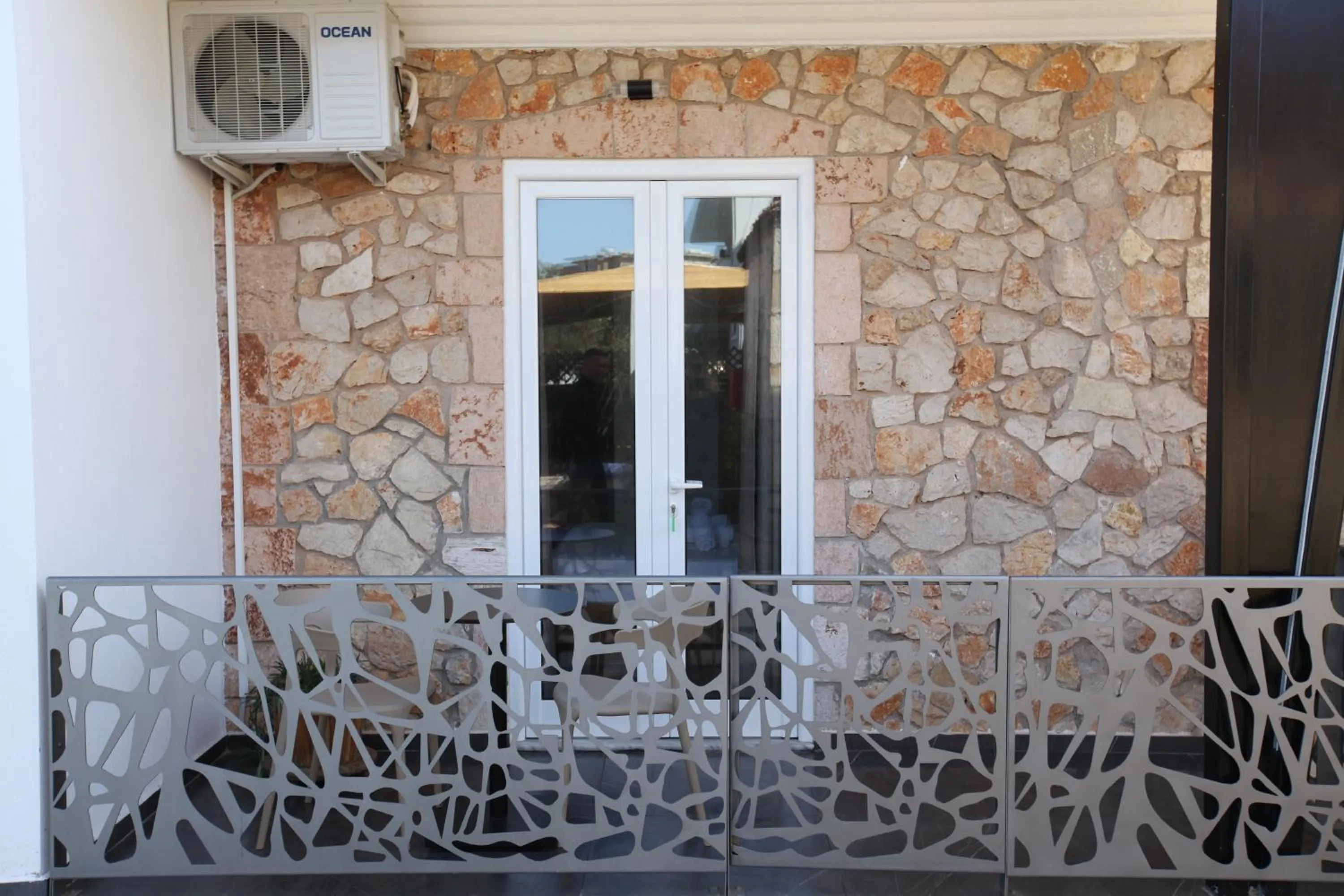 Balcony/Terrace in Ksamil Central Park Hotel