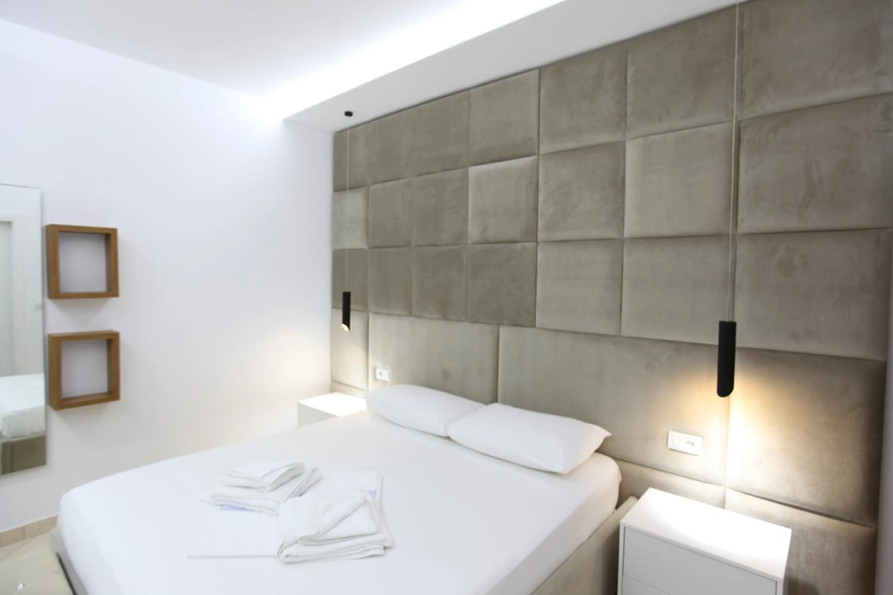 Bed in Ksamil Central Park Hotel