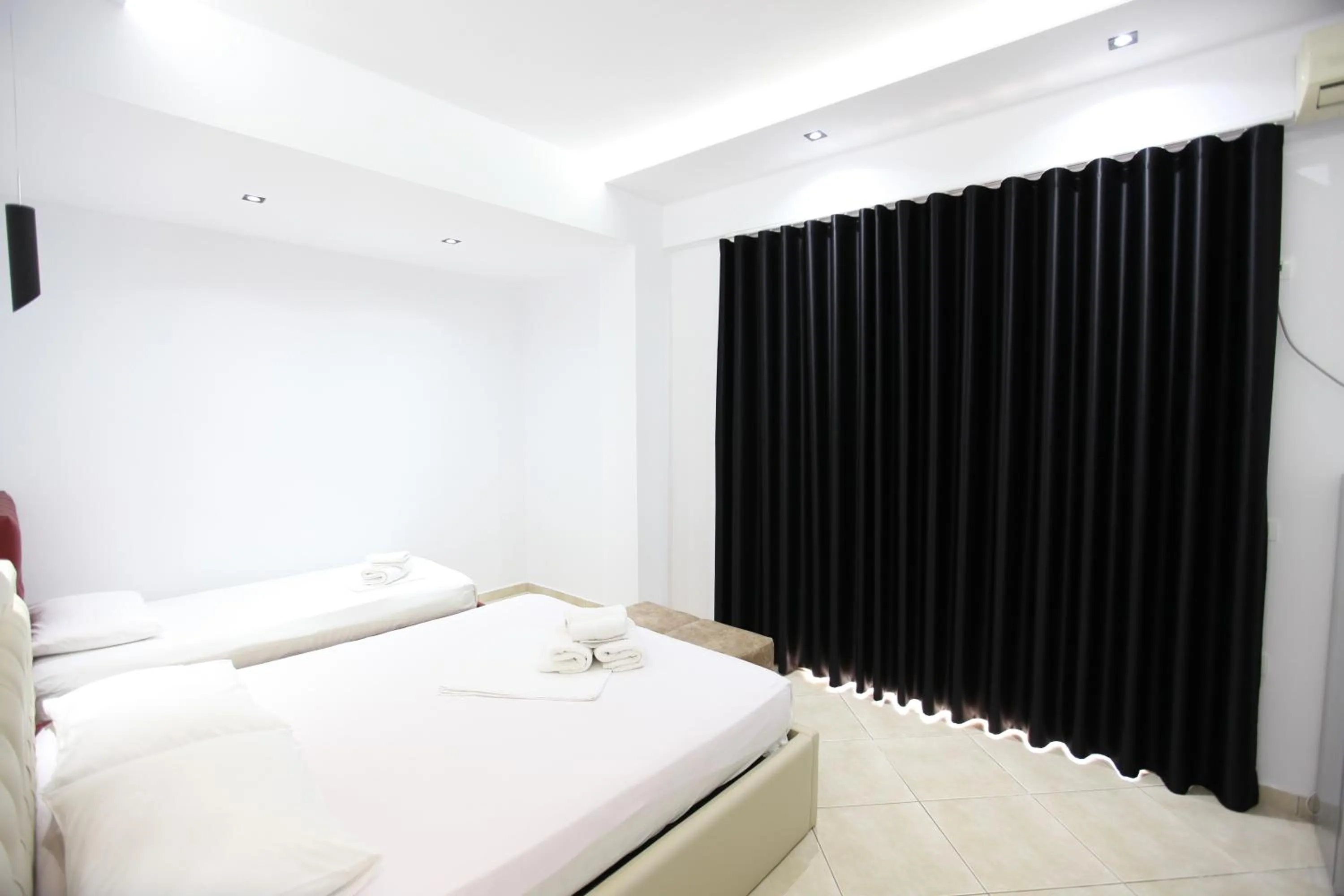 Bedroom, Bed in Ksamil Central Park Hotel