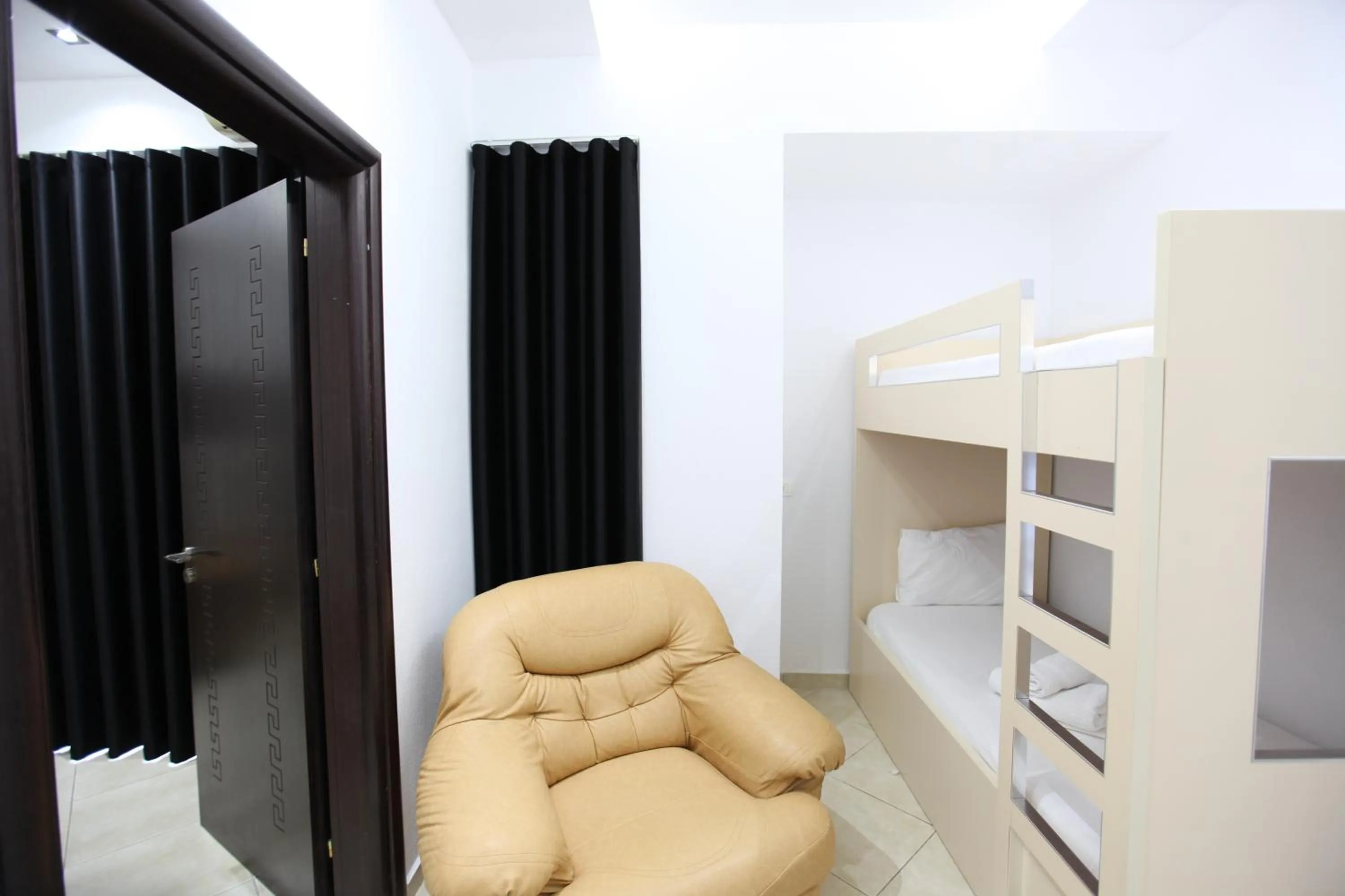 Living room, Bed in Ksamil Central Park Hotel