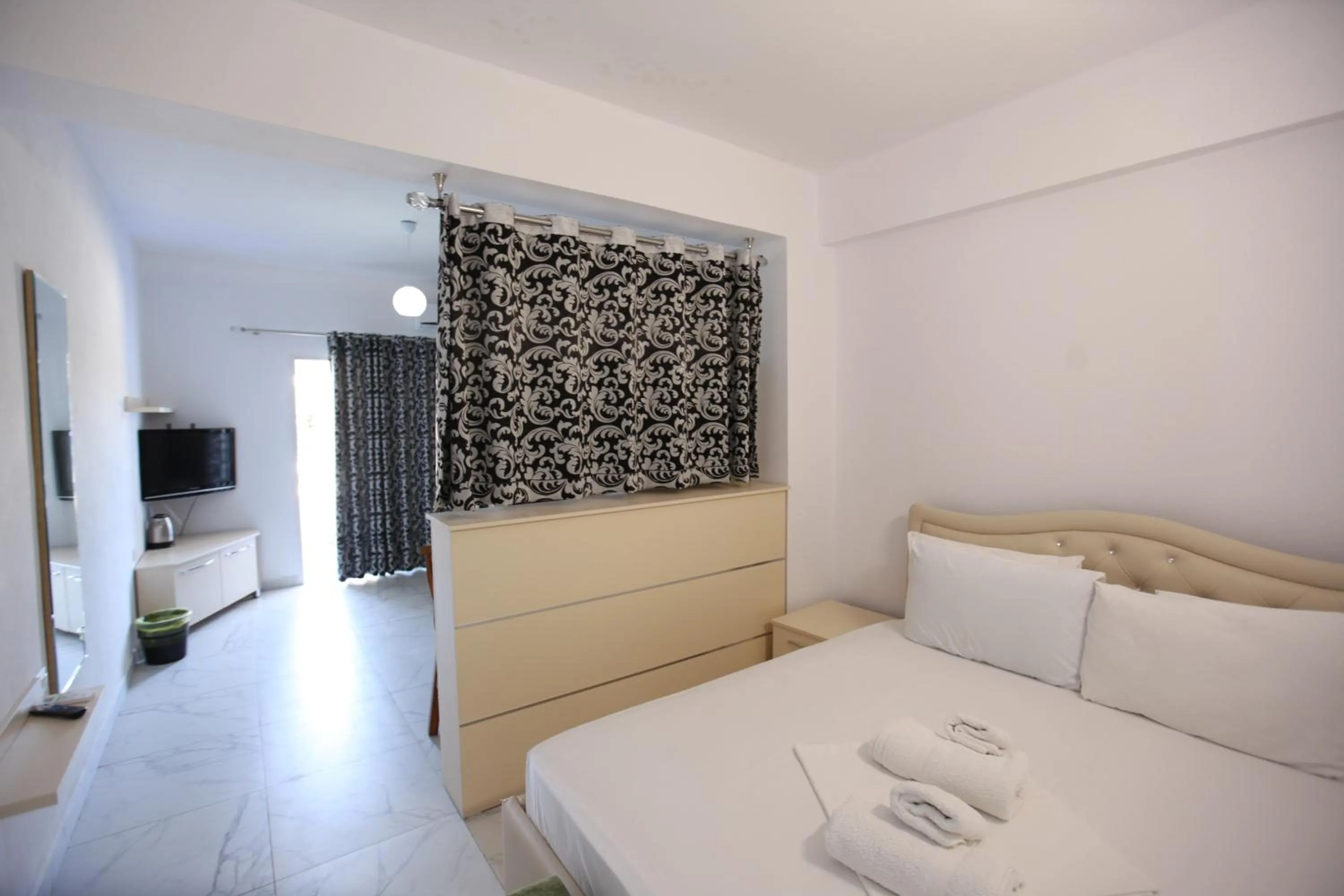 Bedroom, Bed in Ksamil Central Park Hotel