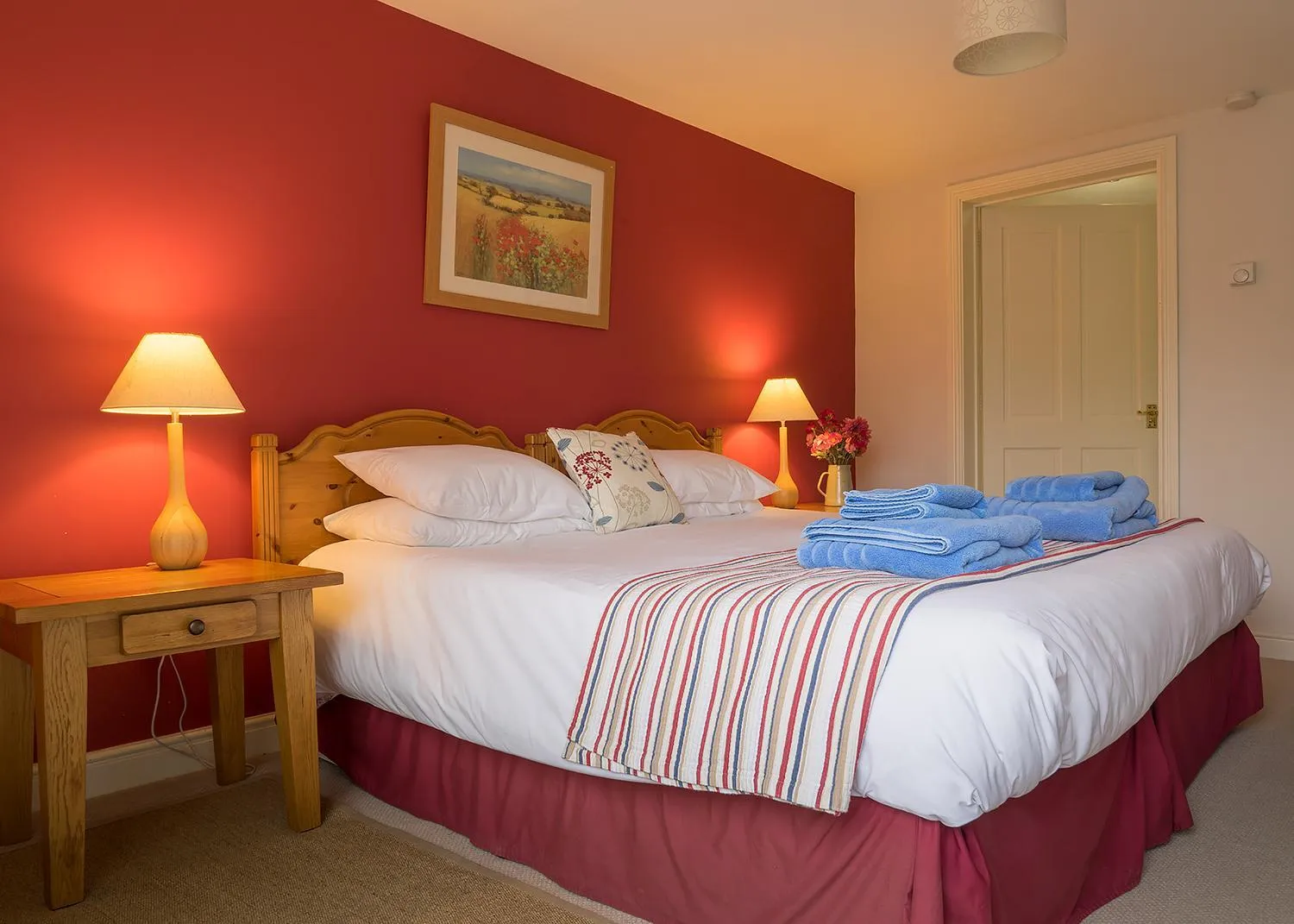 Balcony/Terrace, Bed in The Horseshoe Country Inn