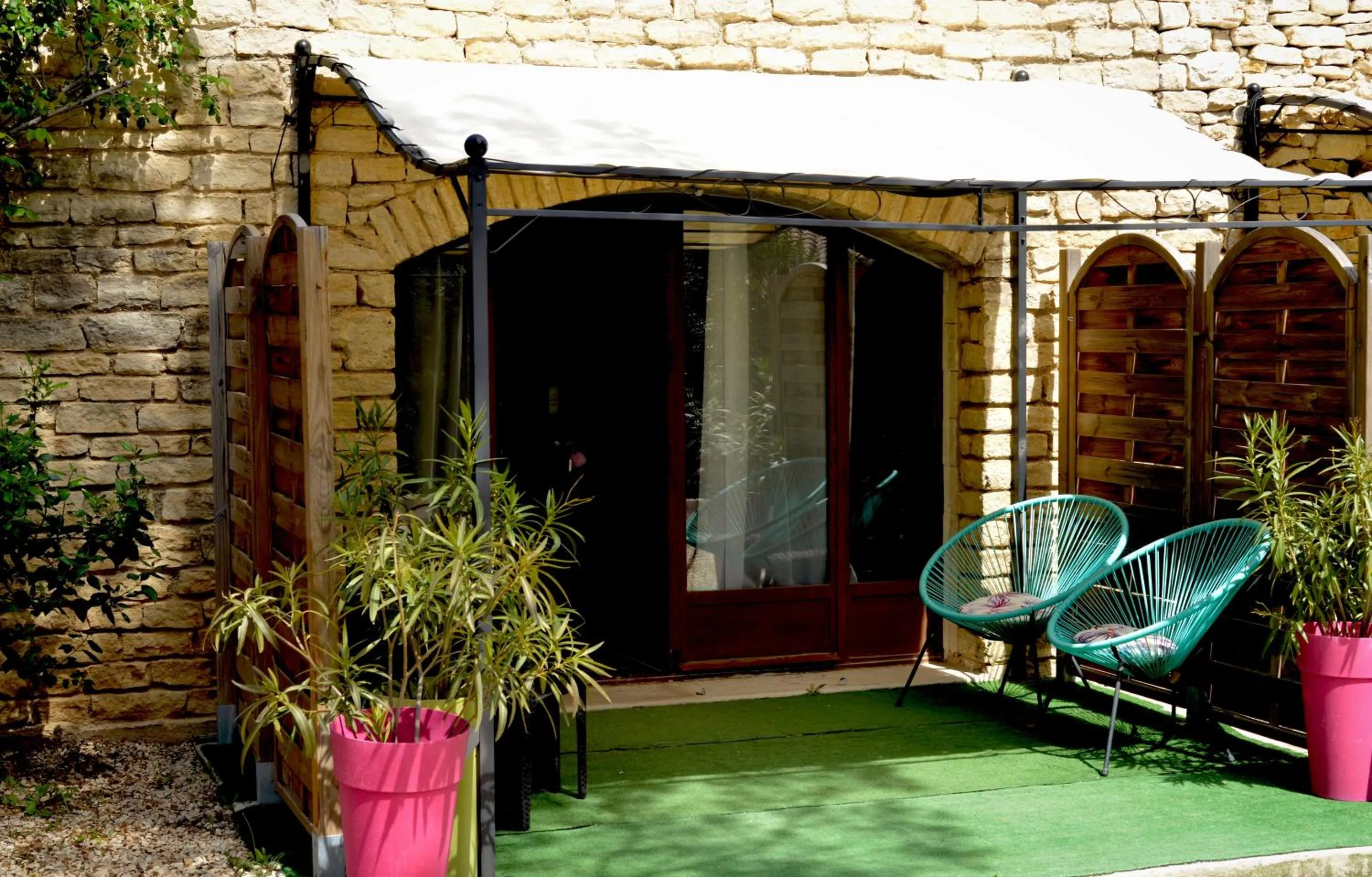 Bedroom in Les Jardins d'Eleusis