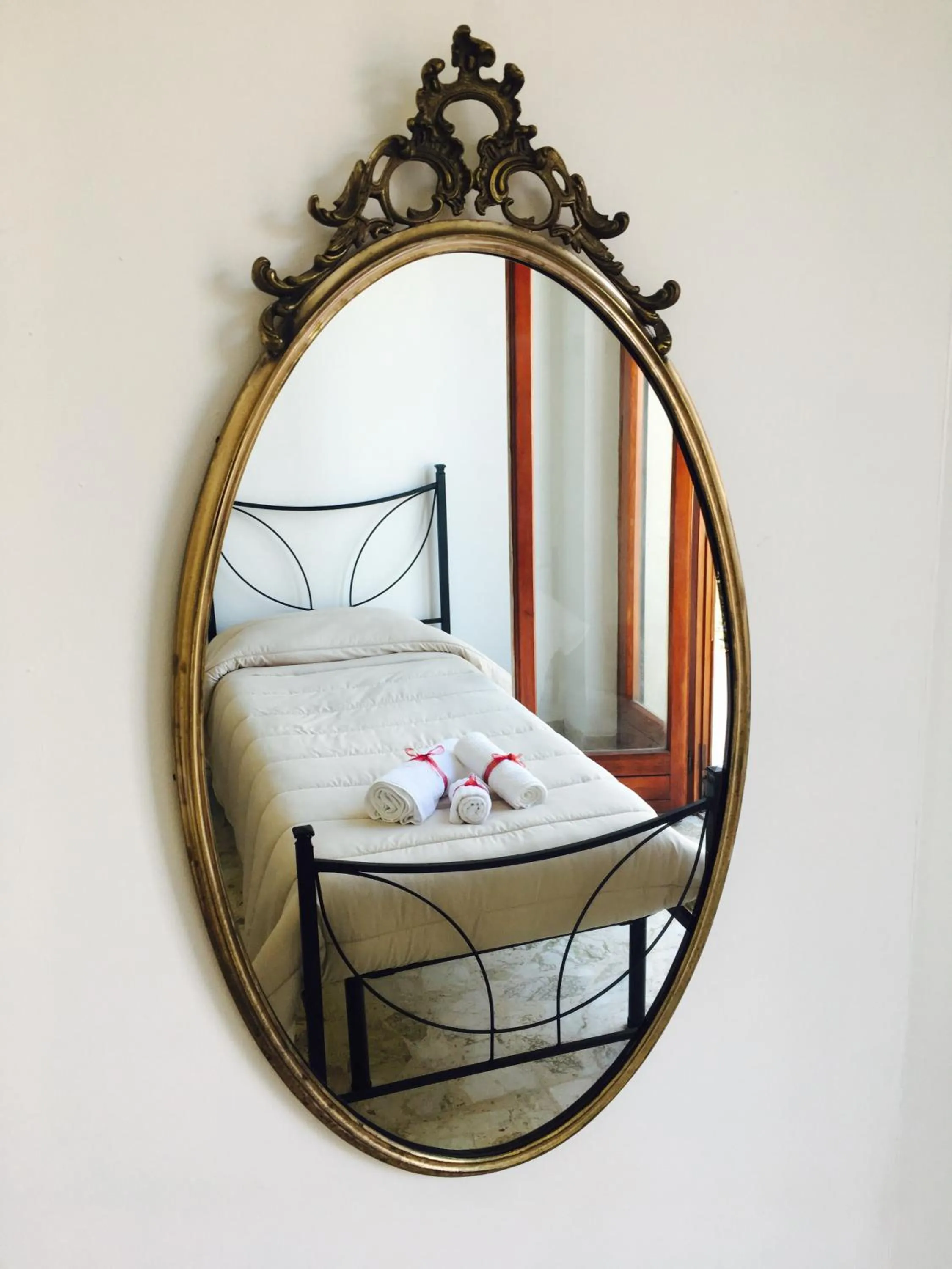 Photo of the whole room, Bed in B&B Lo Scrigno