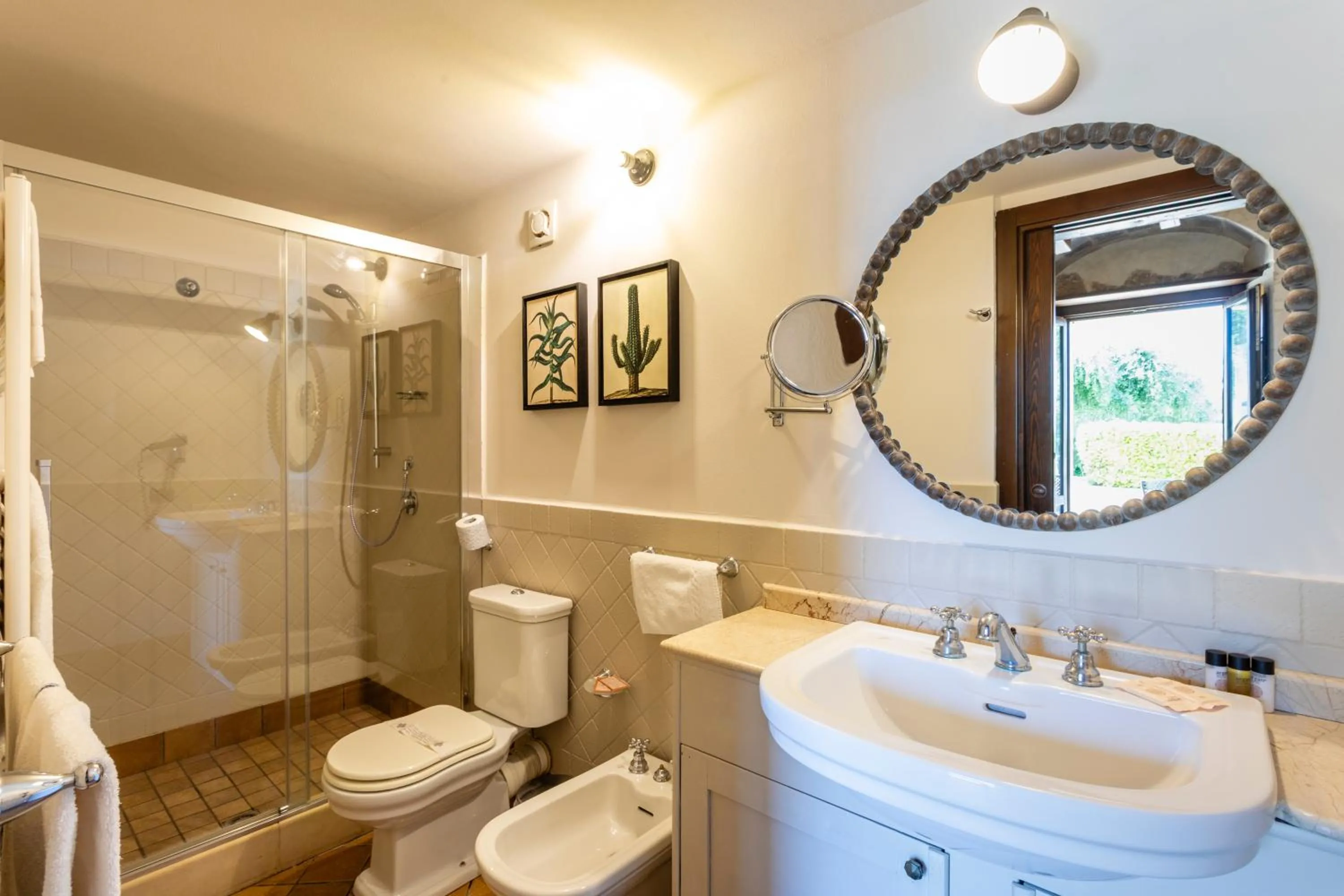 Bathroom in Relais Torre Marabino
