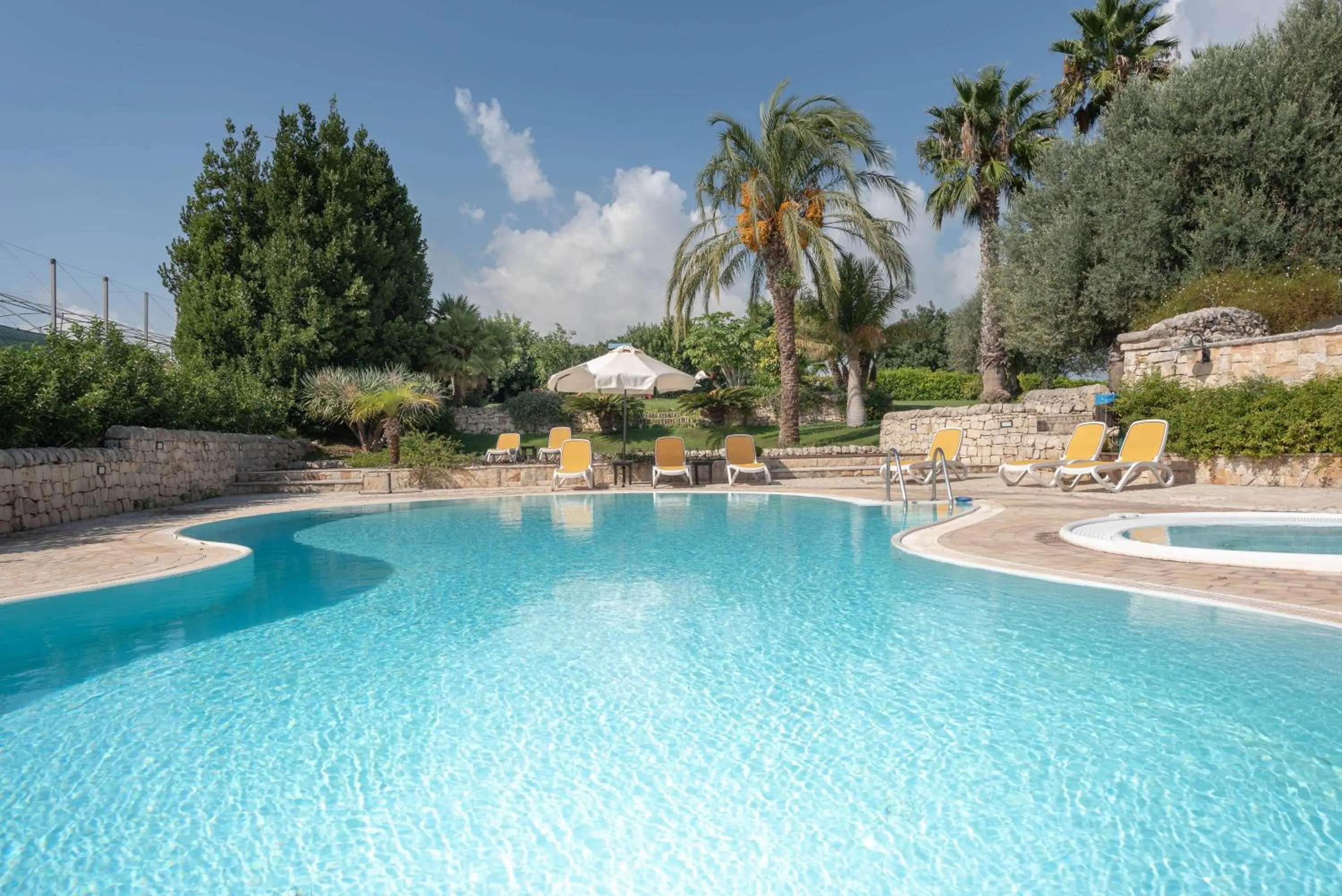 Swimming pool in Relais Torre Marabino