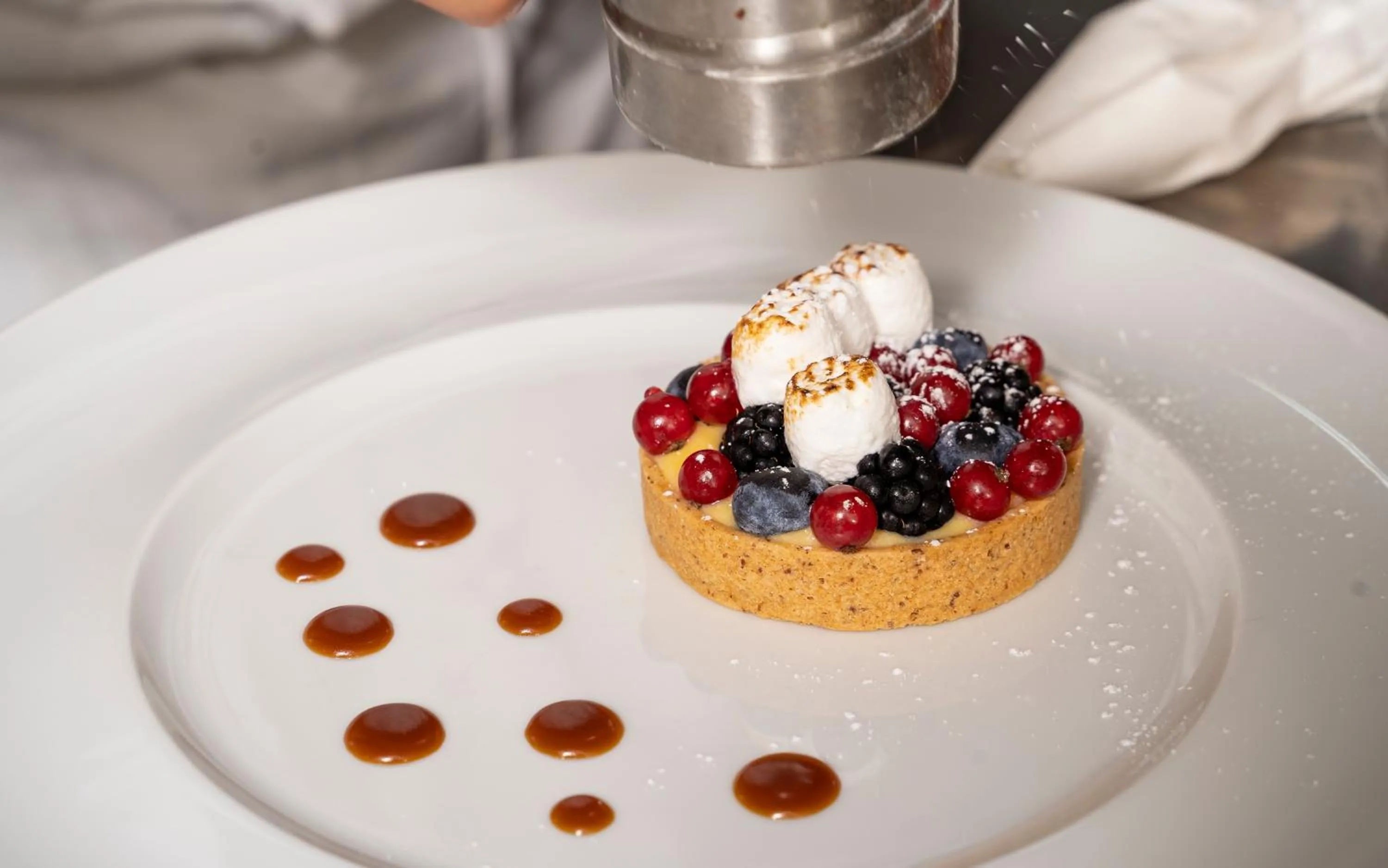 Restaurant/places to eat in Relais Torre Marabino