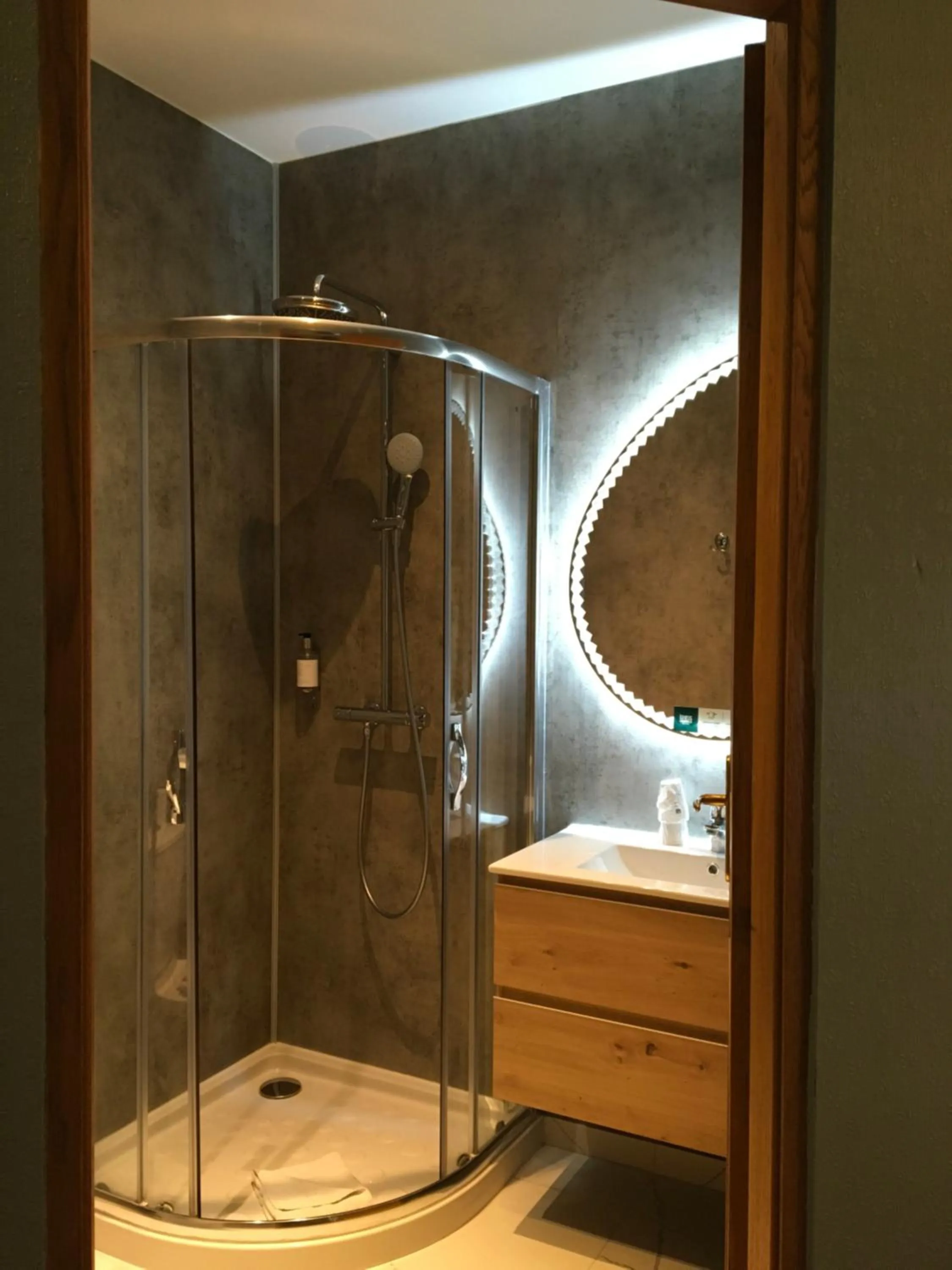 Logis Hôtel & Appartements Le Florence