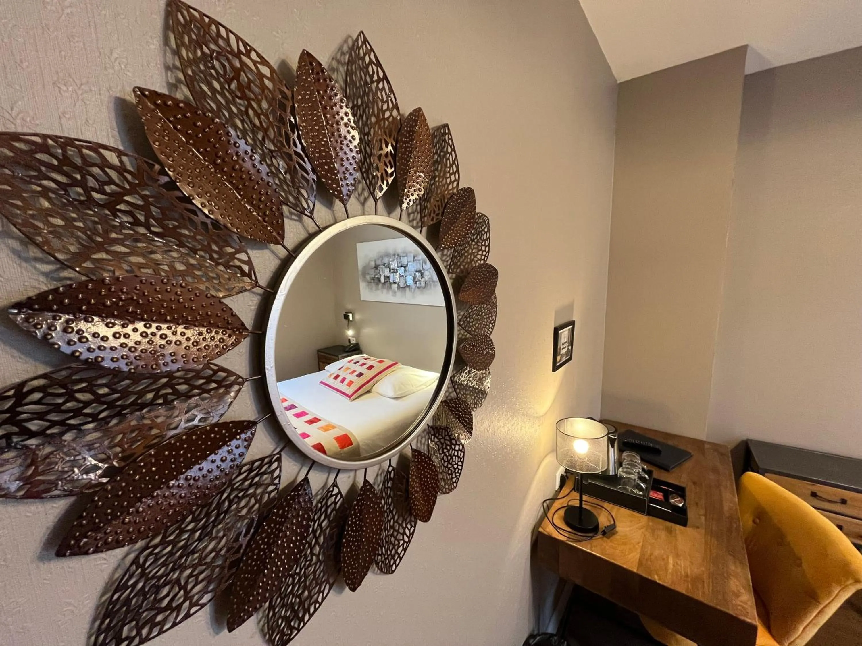 Decorative detail in Hôtel & Appartements Le Florence