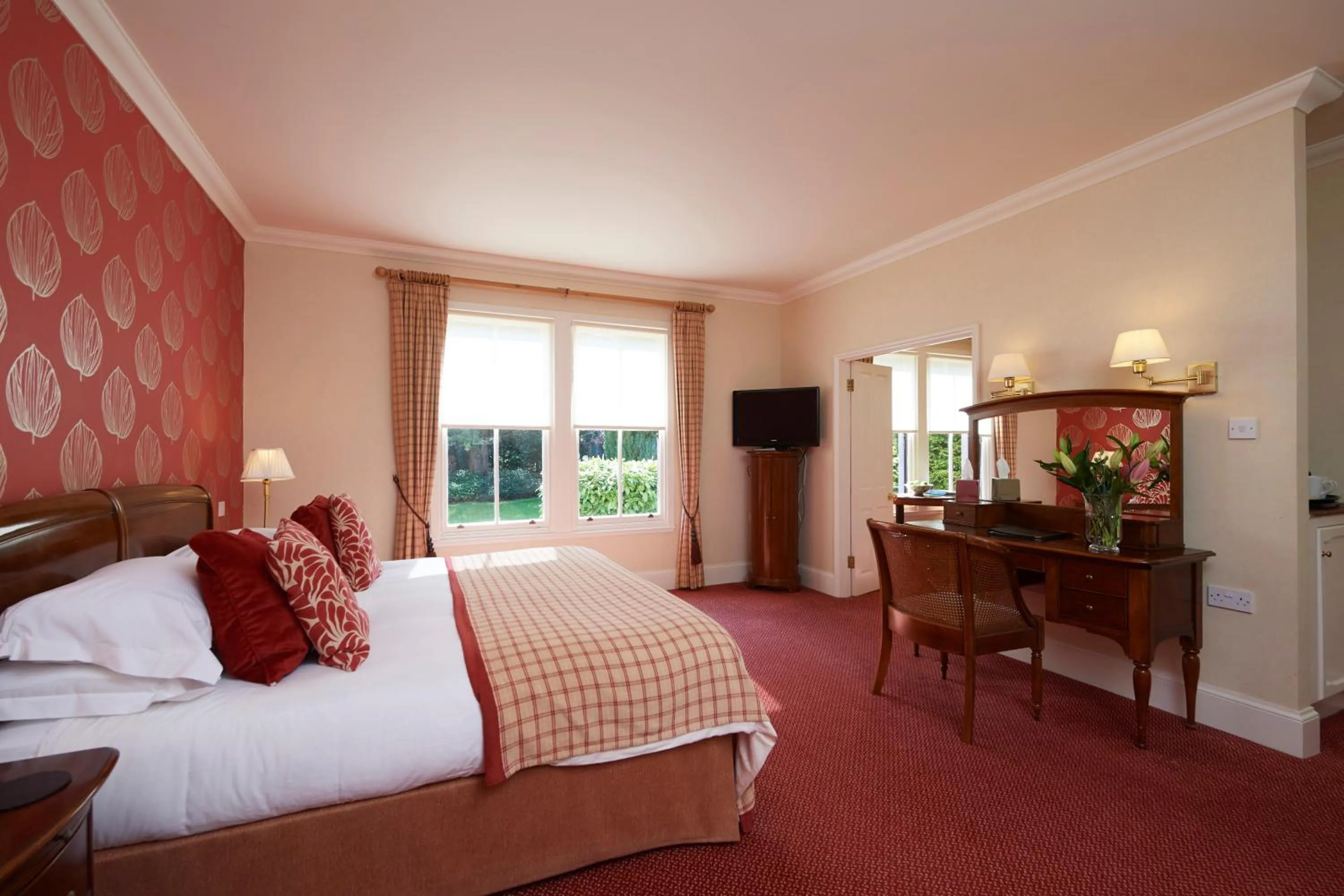 Bed in Loch Ness Country House Hotel