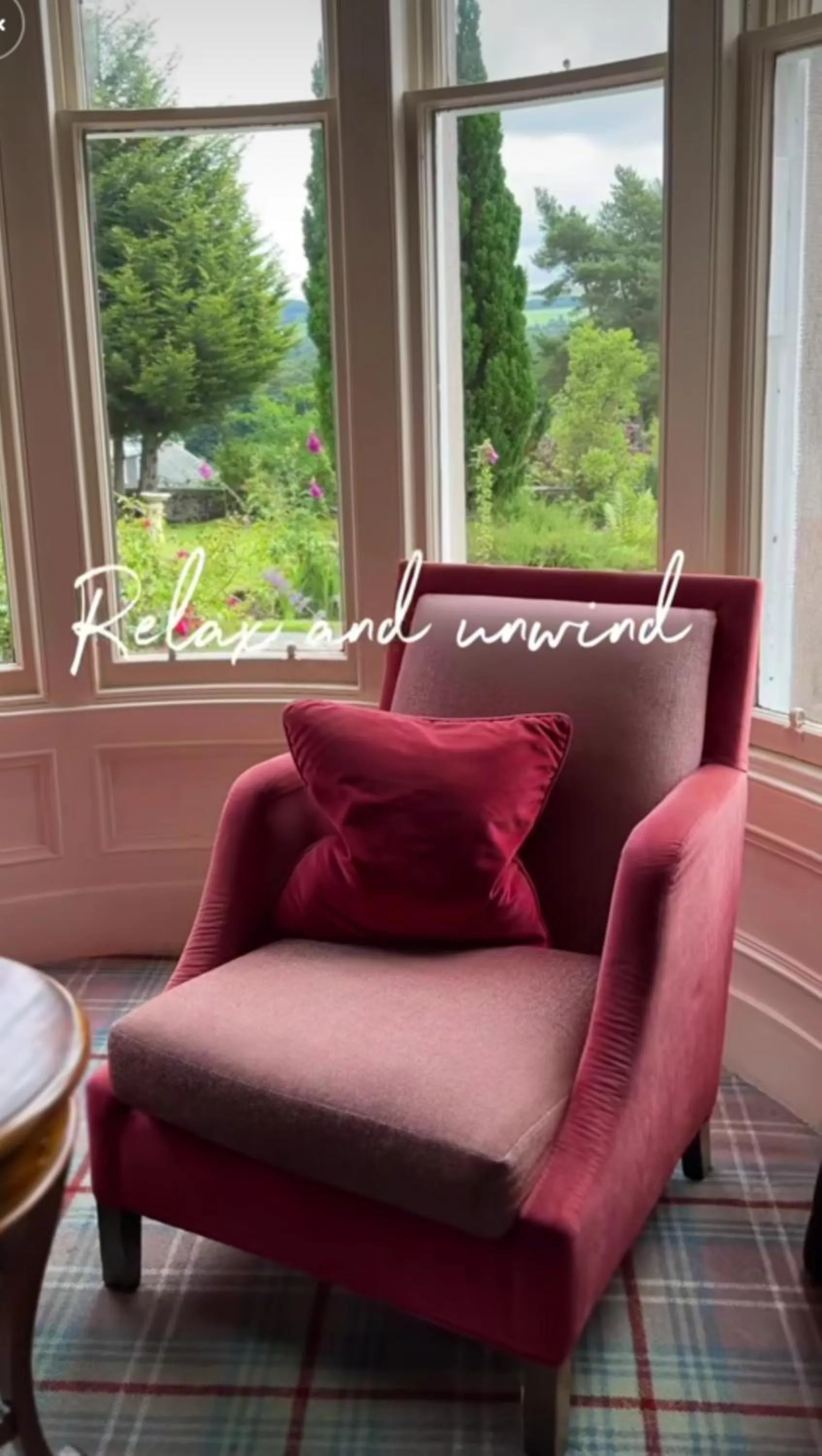 Lounge or bar in Loch Ness Country House Hotel