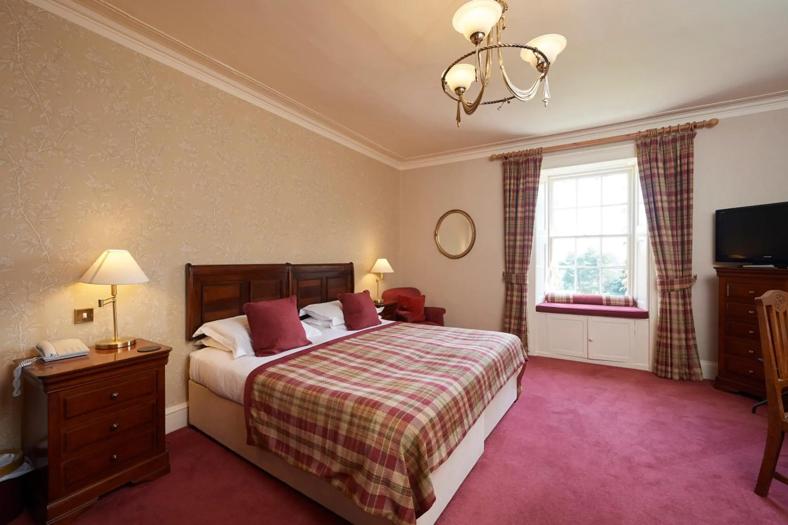Standard Double Room - single occupancy in Loch Ness Country House Hotel Standard Double Room - single occupancy in Loch Ness Country House Hotel