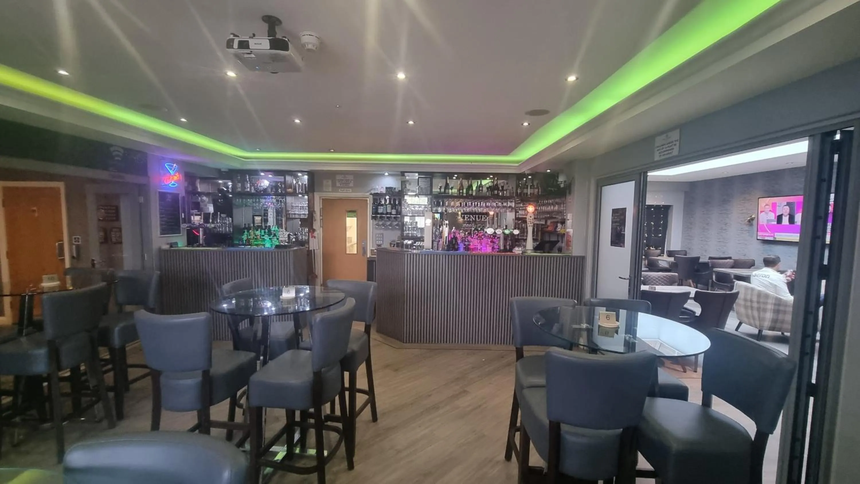 Lounge or bar in The Avenue Hotel Ltd