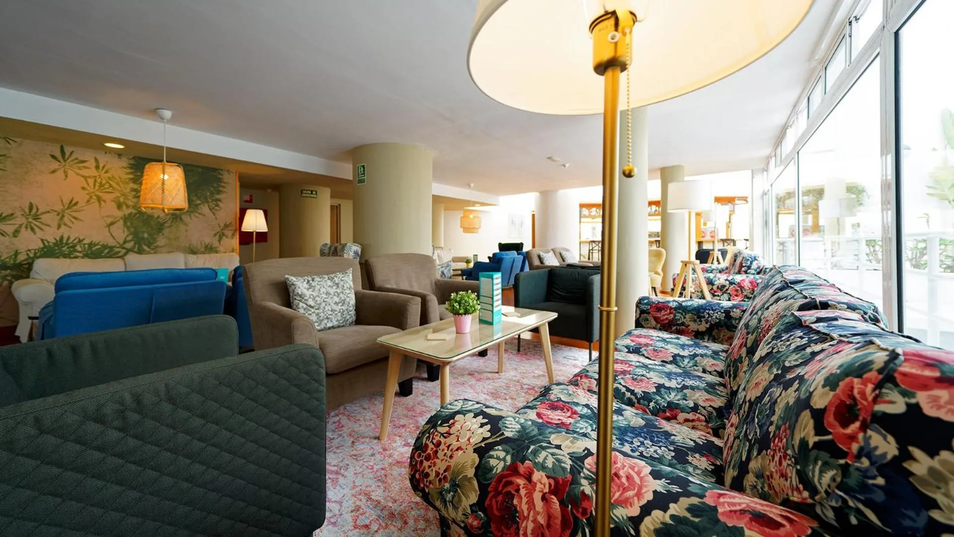 Lounge or bar in Bull Astoria