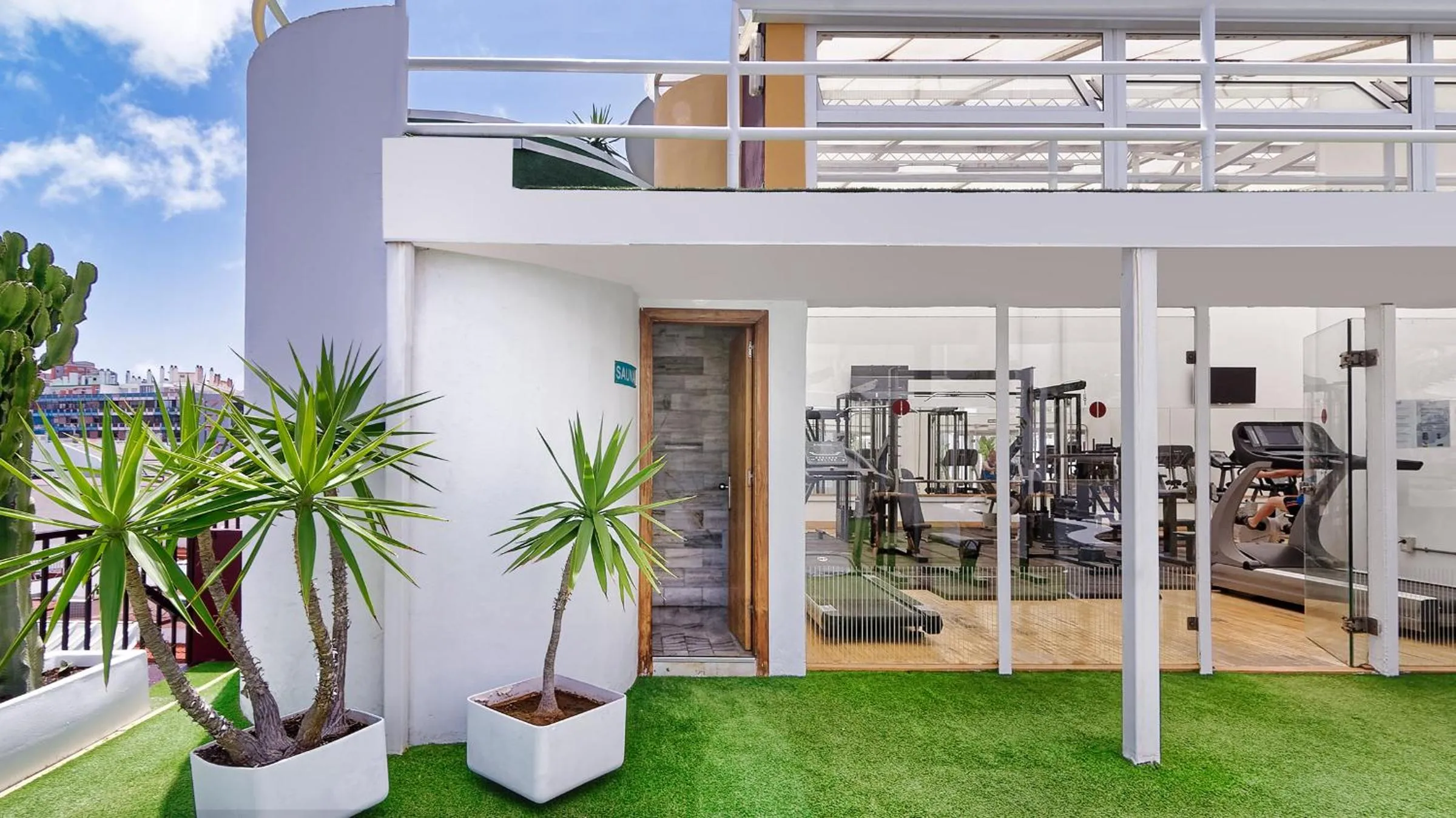 Fitness centre/facilities in Bull Astoria