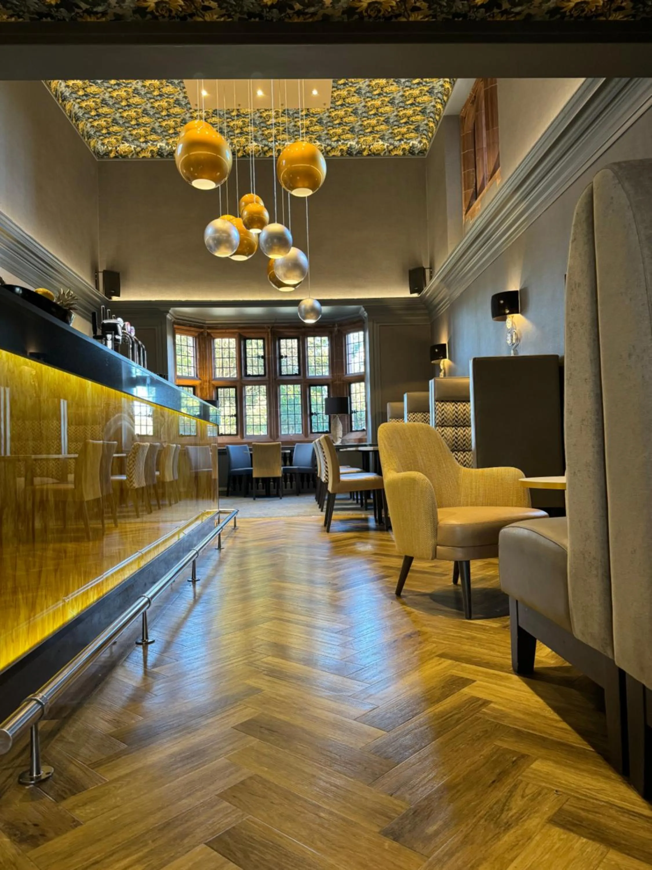 Restaurant/places to eat in Abbey House Hotel