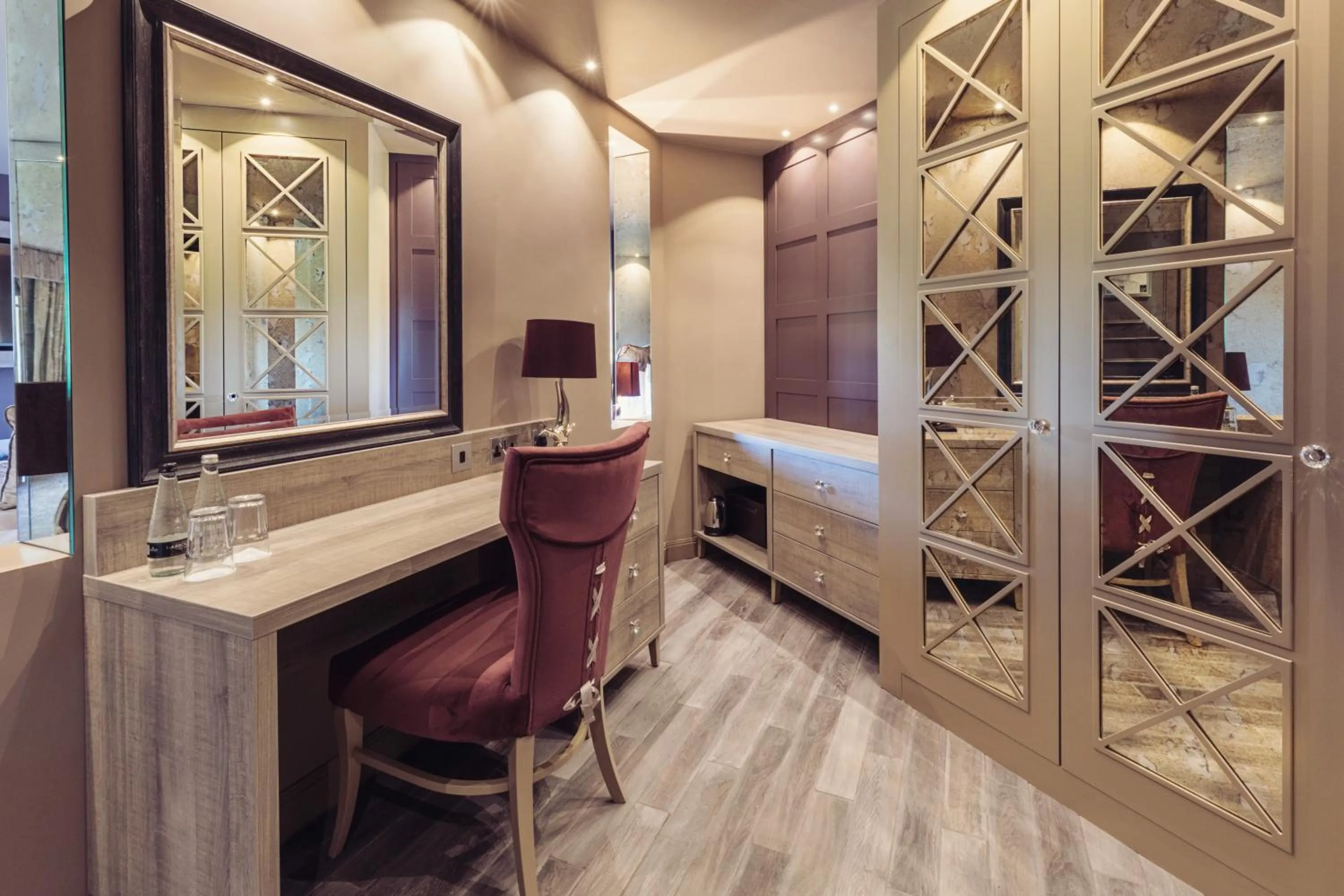 Bedroom in Abbey House Hotel