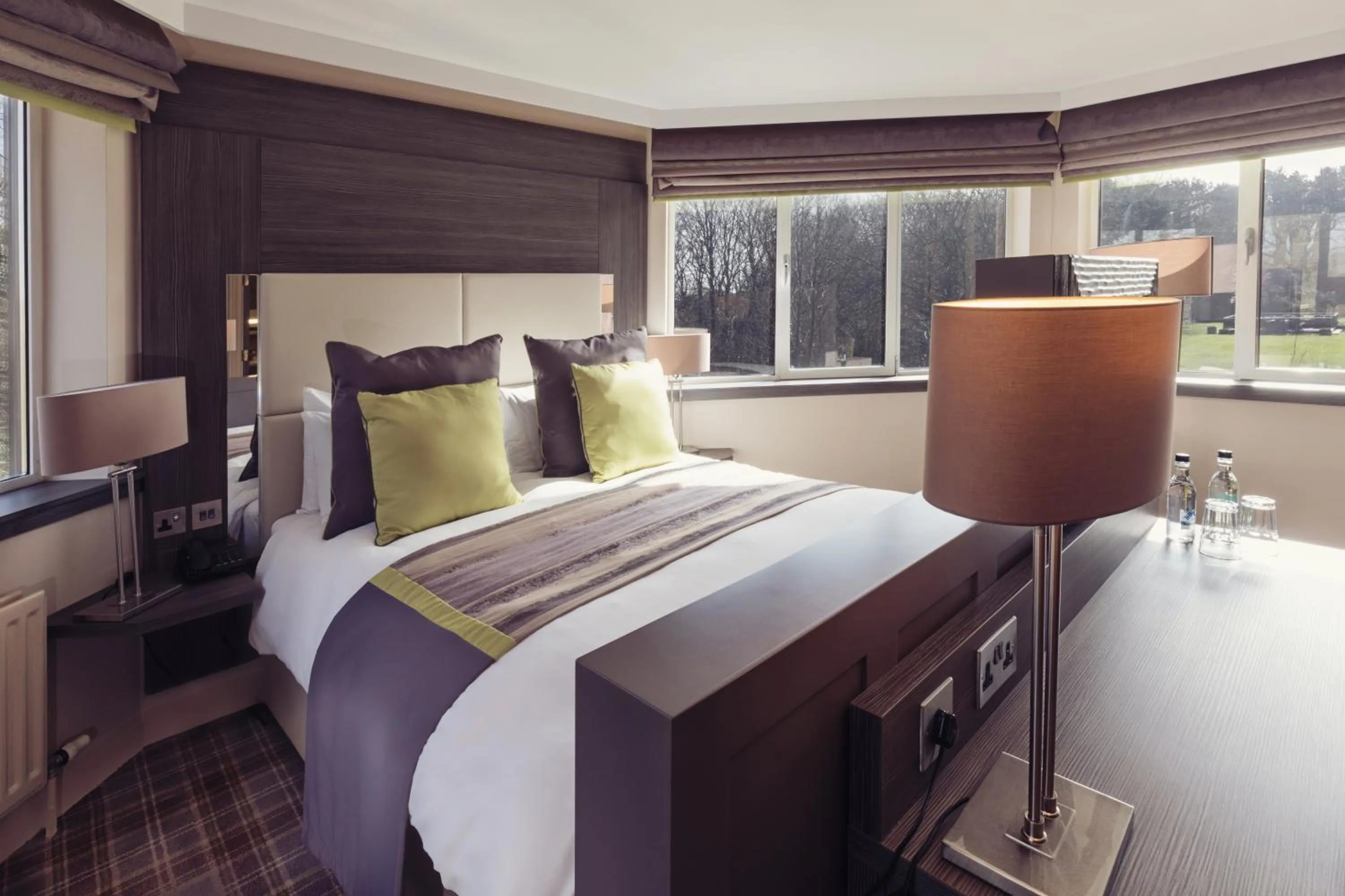 Bedroom, Bed in Abbey House Hotel