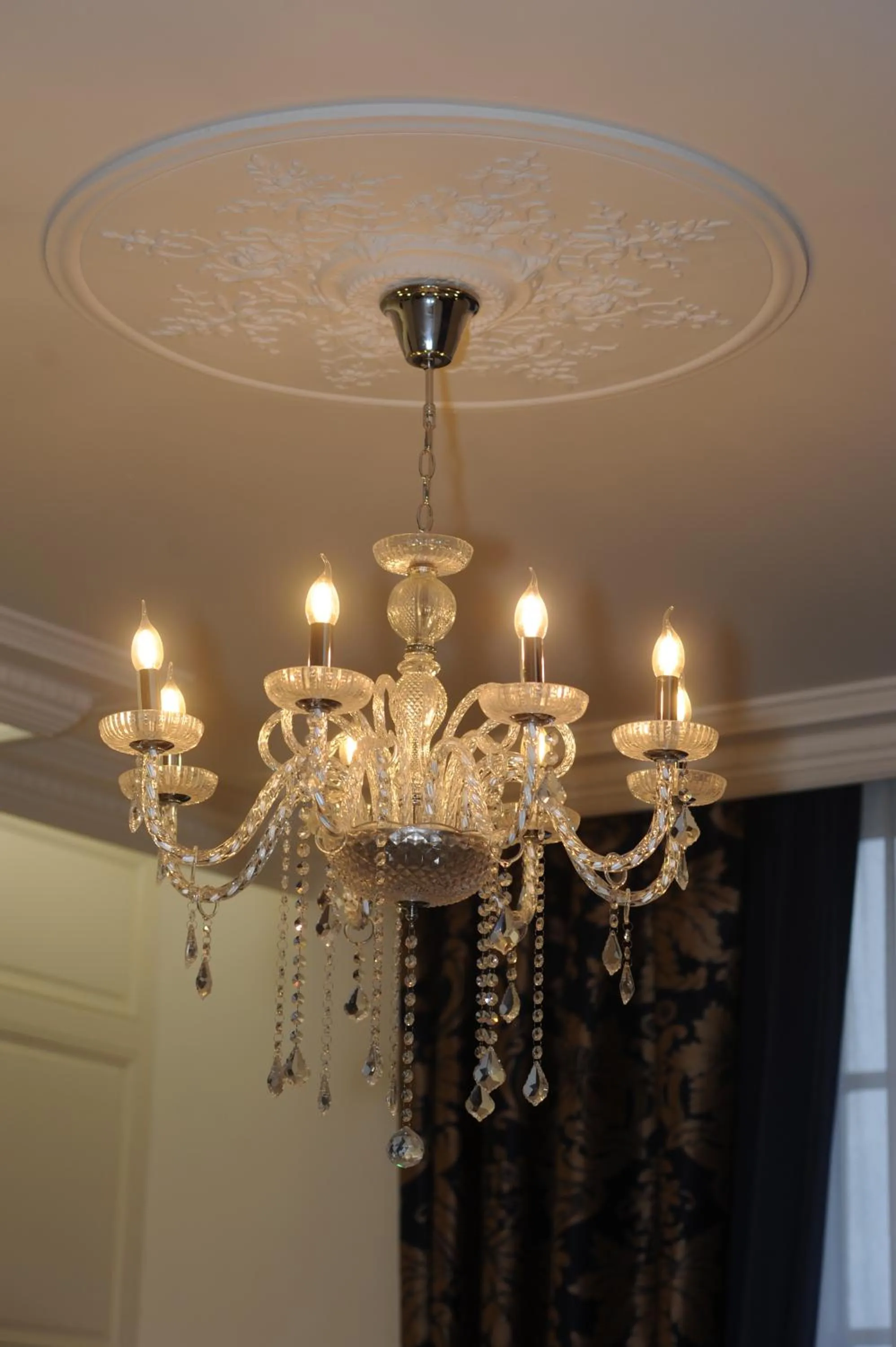 Decorative detail in Hôtel Victor Hugo