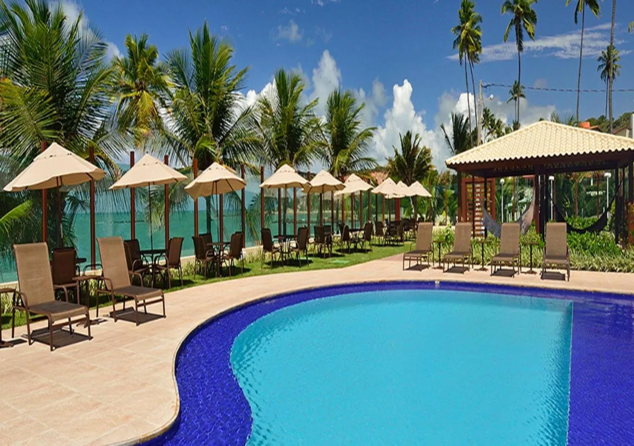 Swimming pool in Luxor Tabatinga Beira Mar