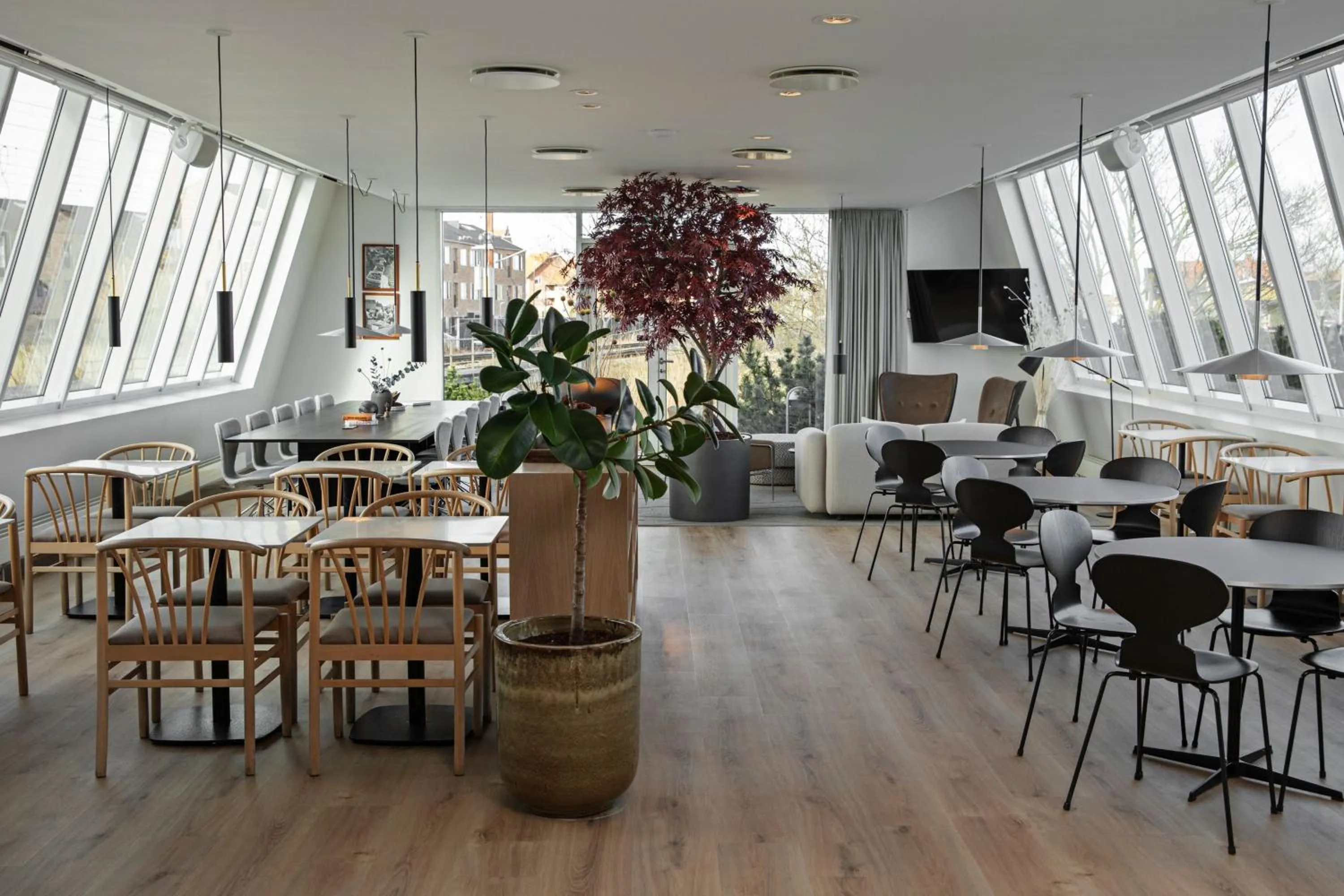 Lobby or reception in Four Points Flex by Sheraton Koge