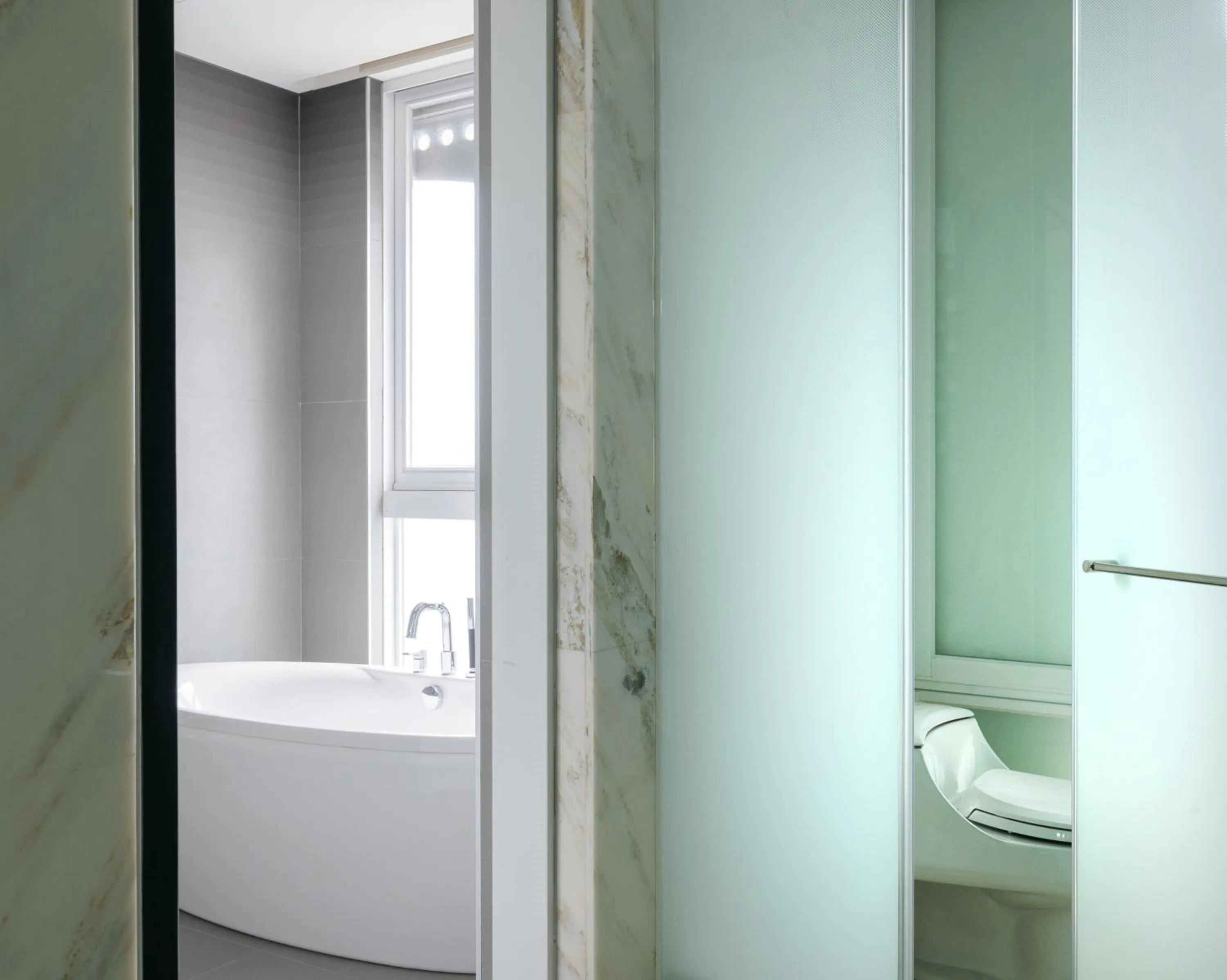 Photo of the whole room in Hotelpoispois