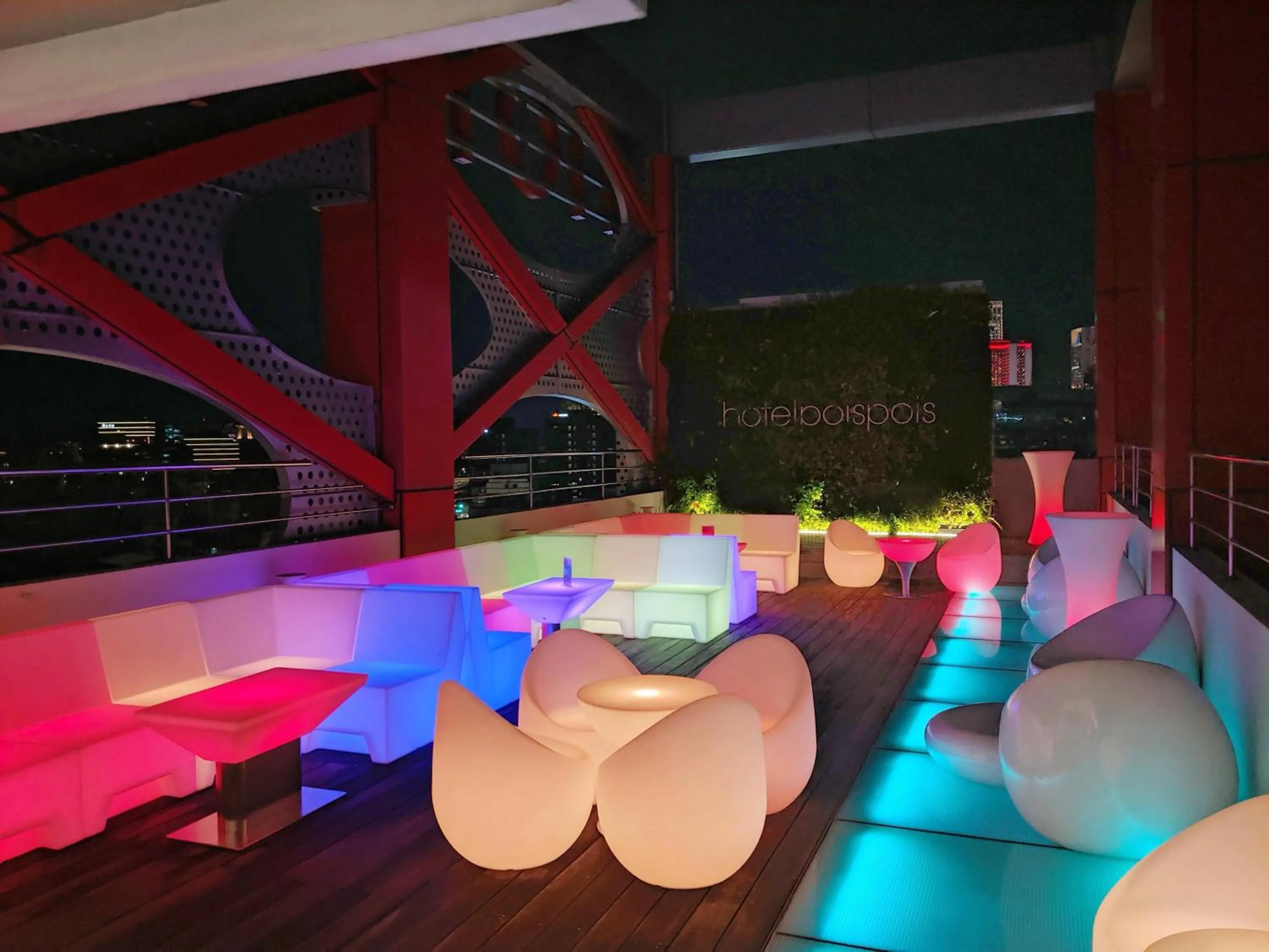 Lounge or bar in Hotelpoispois